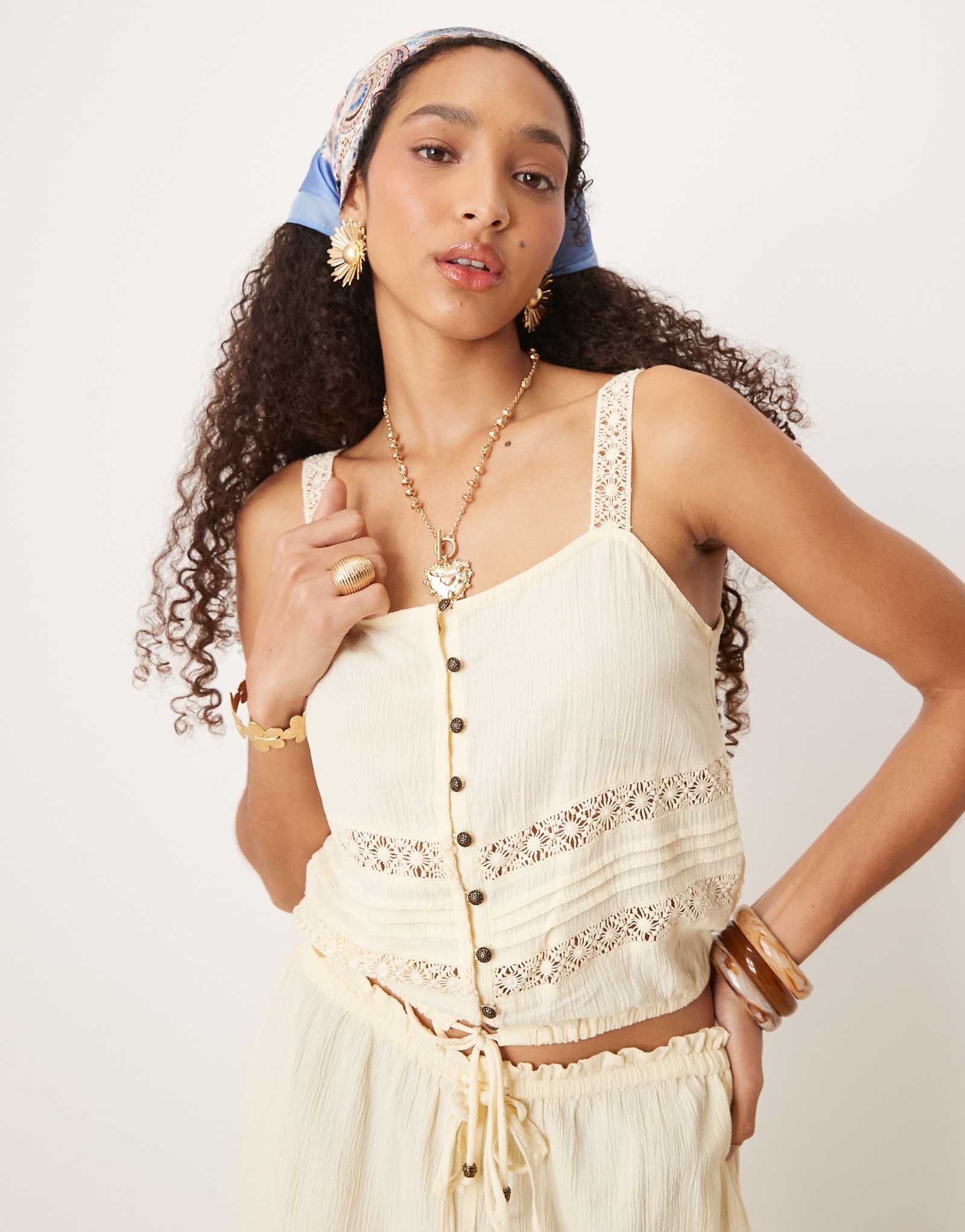 Светло-желтая гофрированная майка River Island - часть комплекта 7990₽