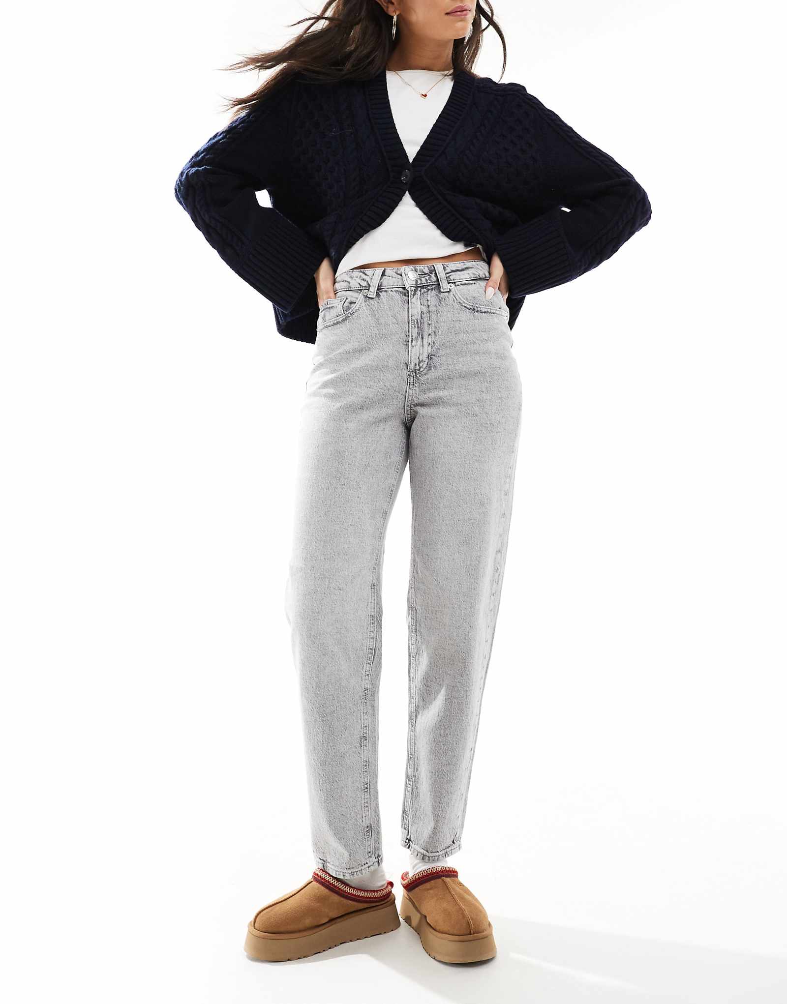 Джинсы для мамы Vero Moda Tessa из светло-серого денима 17790₽