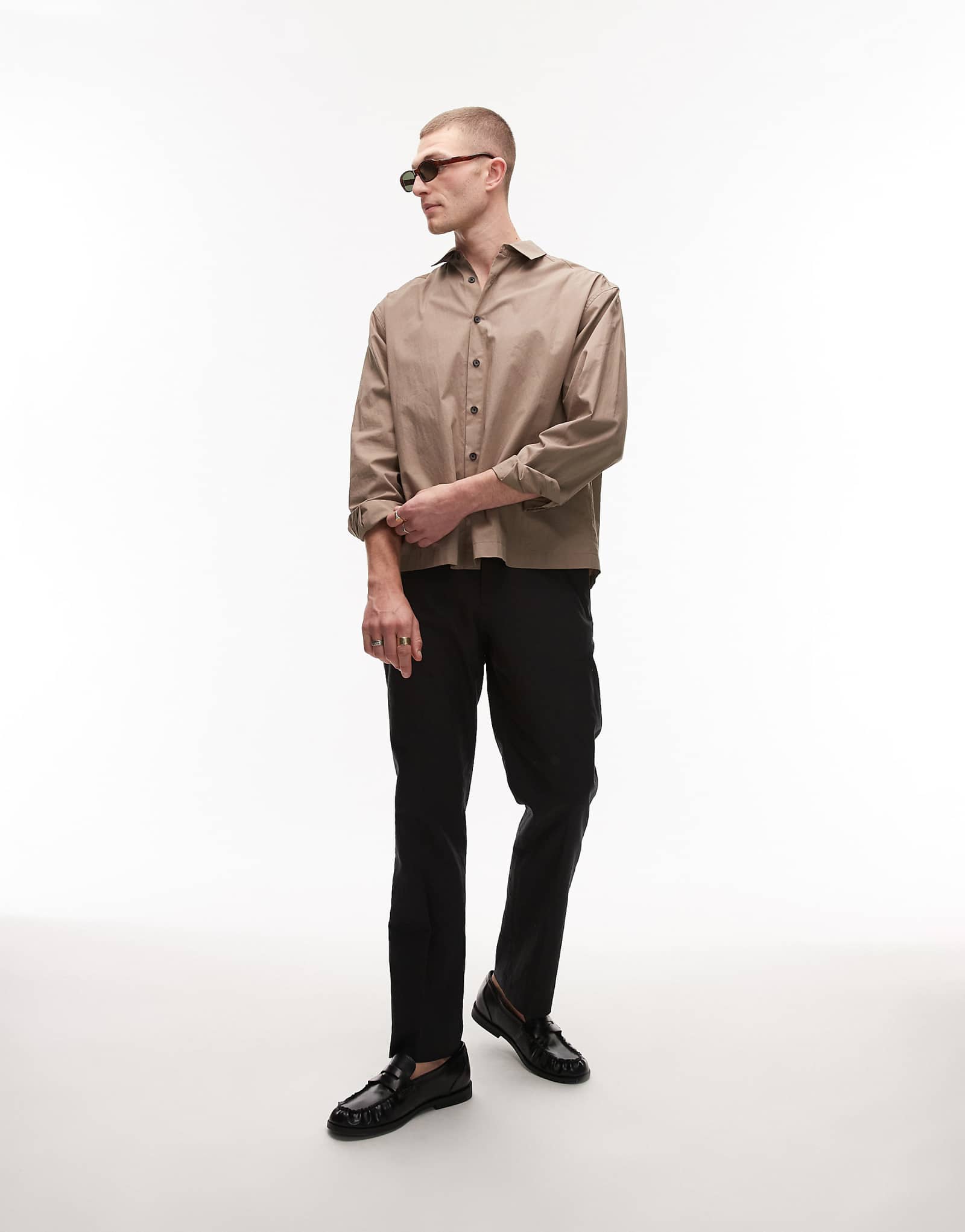 Брюки от костюма из льняной смеси свободного кроя Topman черного цвета 7790₽