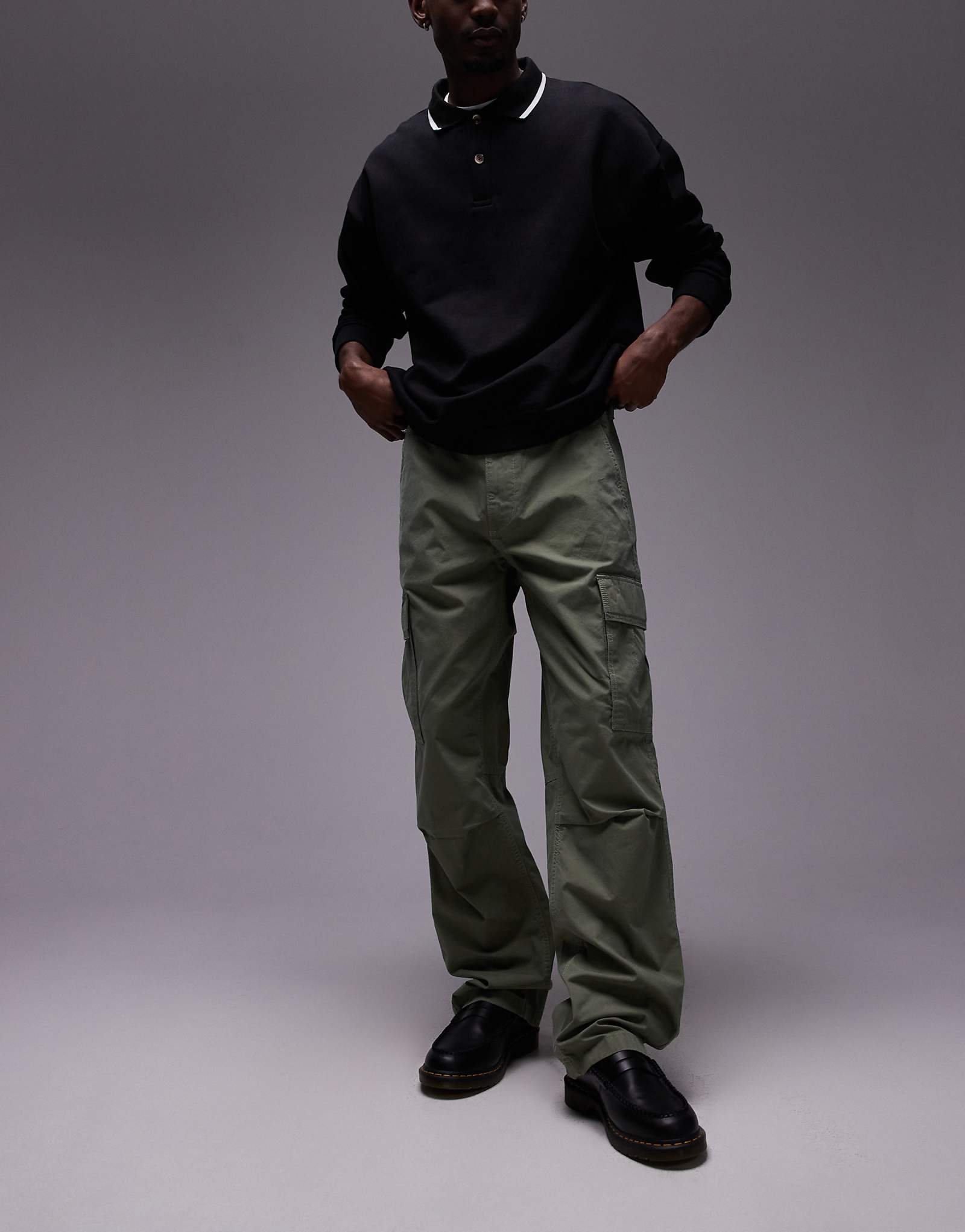 Джинсы Tommy Jeans Jamie расслабленные прямые брюки-карго зеленого цвета 12690₽