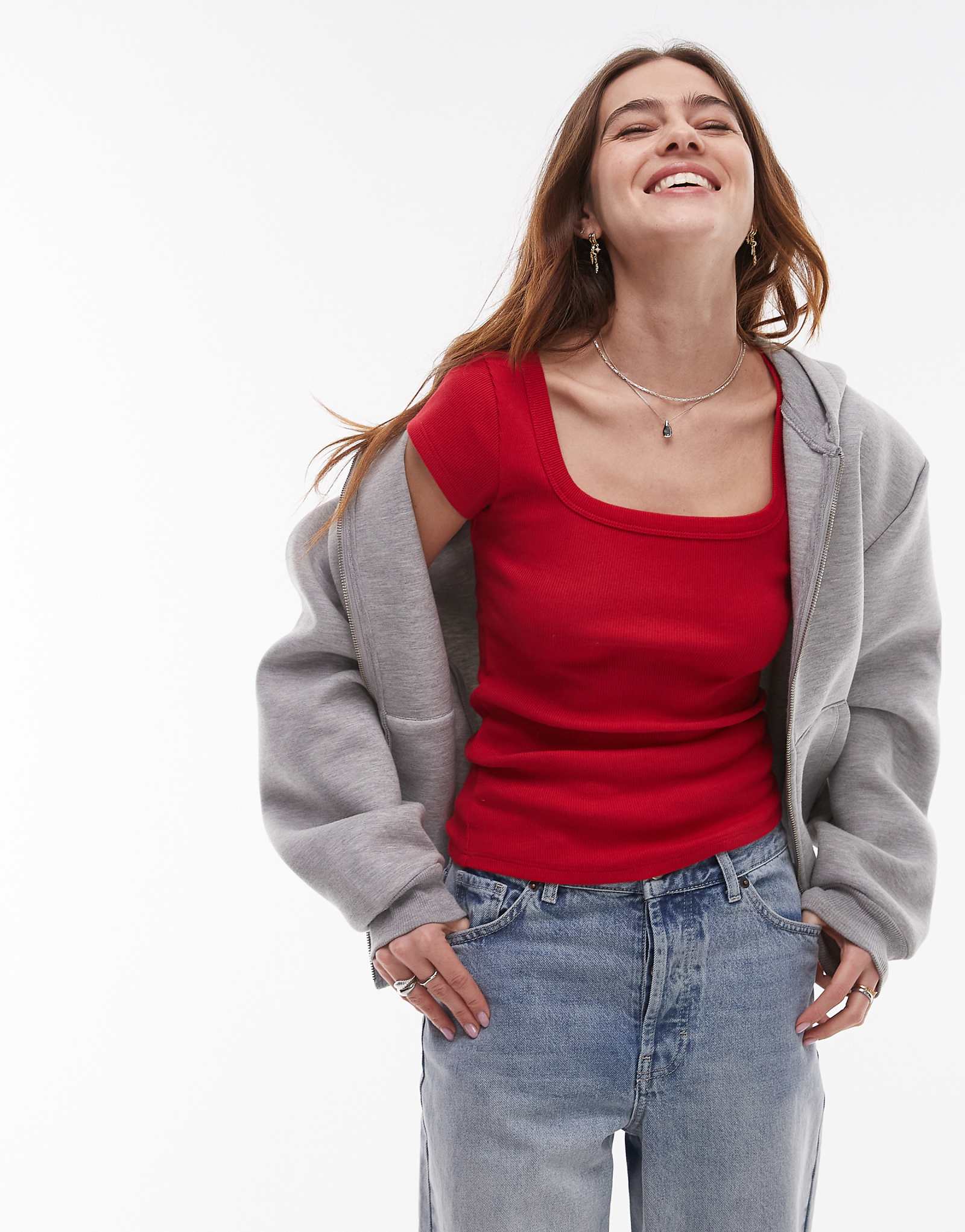 Футболка Topshop с квадратным вырезом и короткими рукавами в рубчик вишнево-красного цвета 4490₽