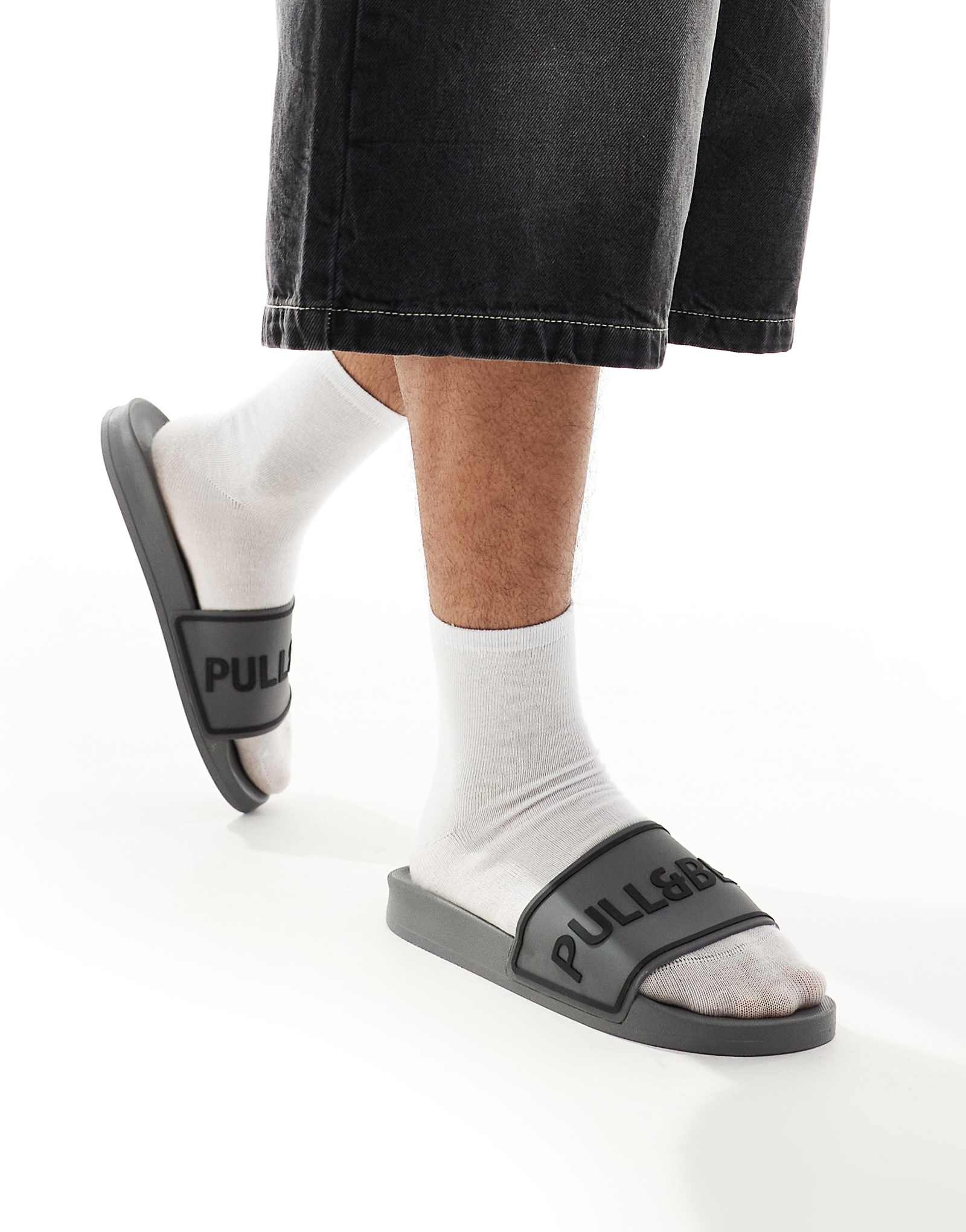 Слайды Pull-Bear серого цвета 4290₽