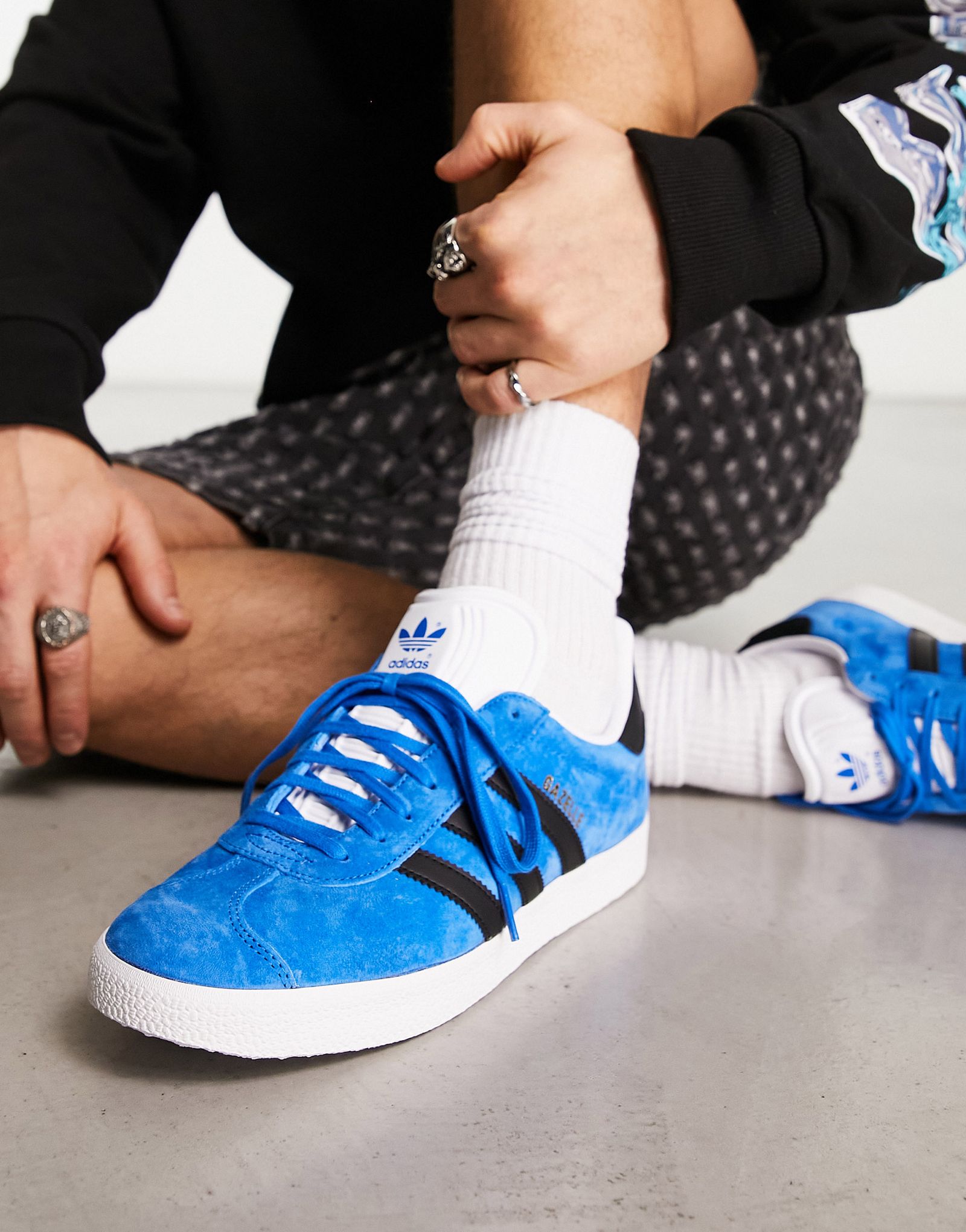 Синие кроссовки adidas Originals Adicolor 70s Gazelle 15390₽