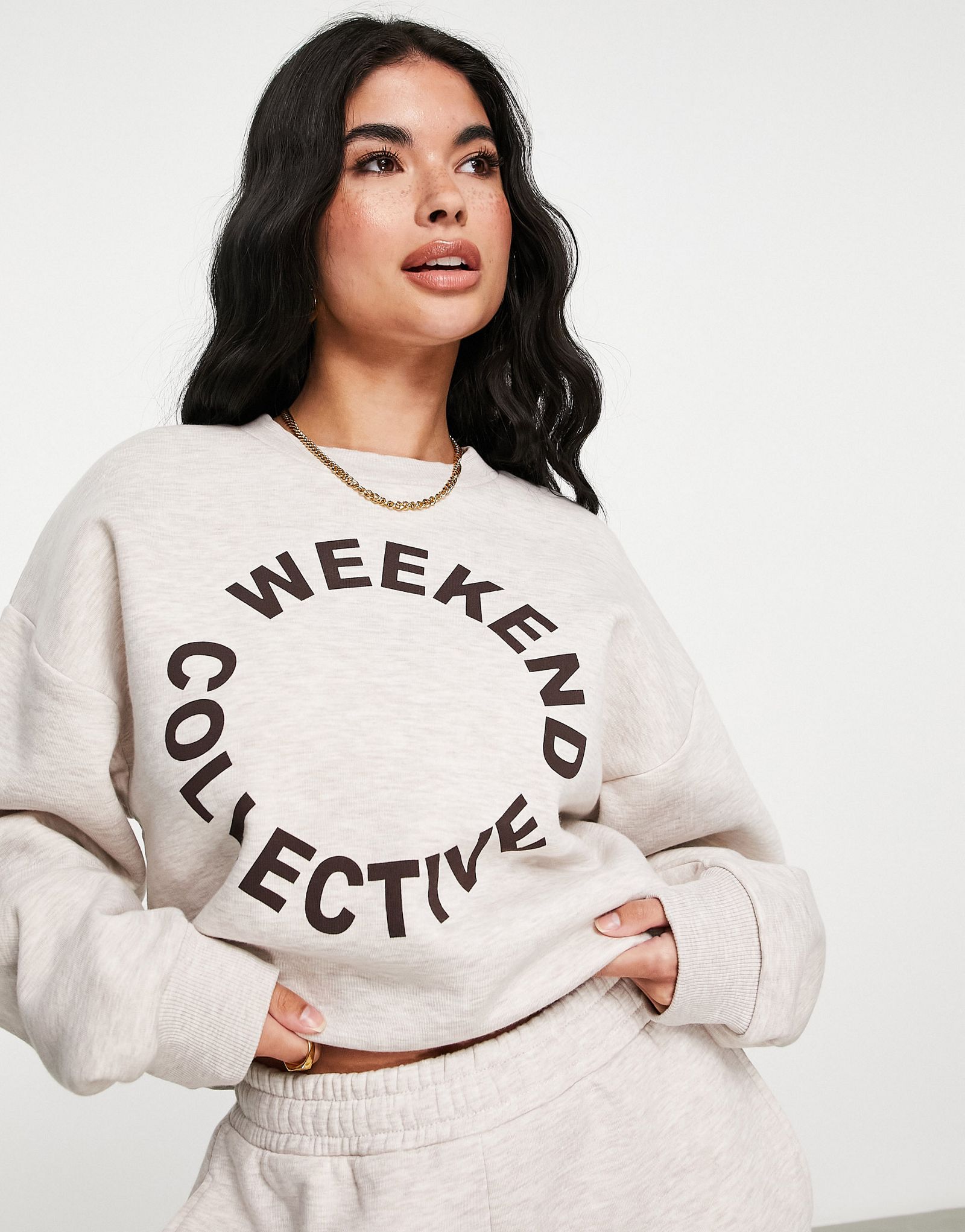 Толстовка ASOS Weekend Collective овсяного цвета с круглым логотипом — часть комплекта — STONE