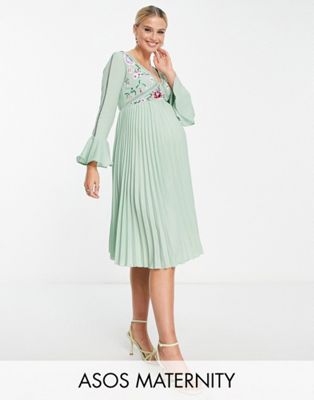 Плиссированное платье миди с вышивкой ASOS DESIGN Maternity