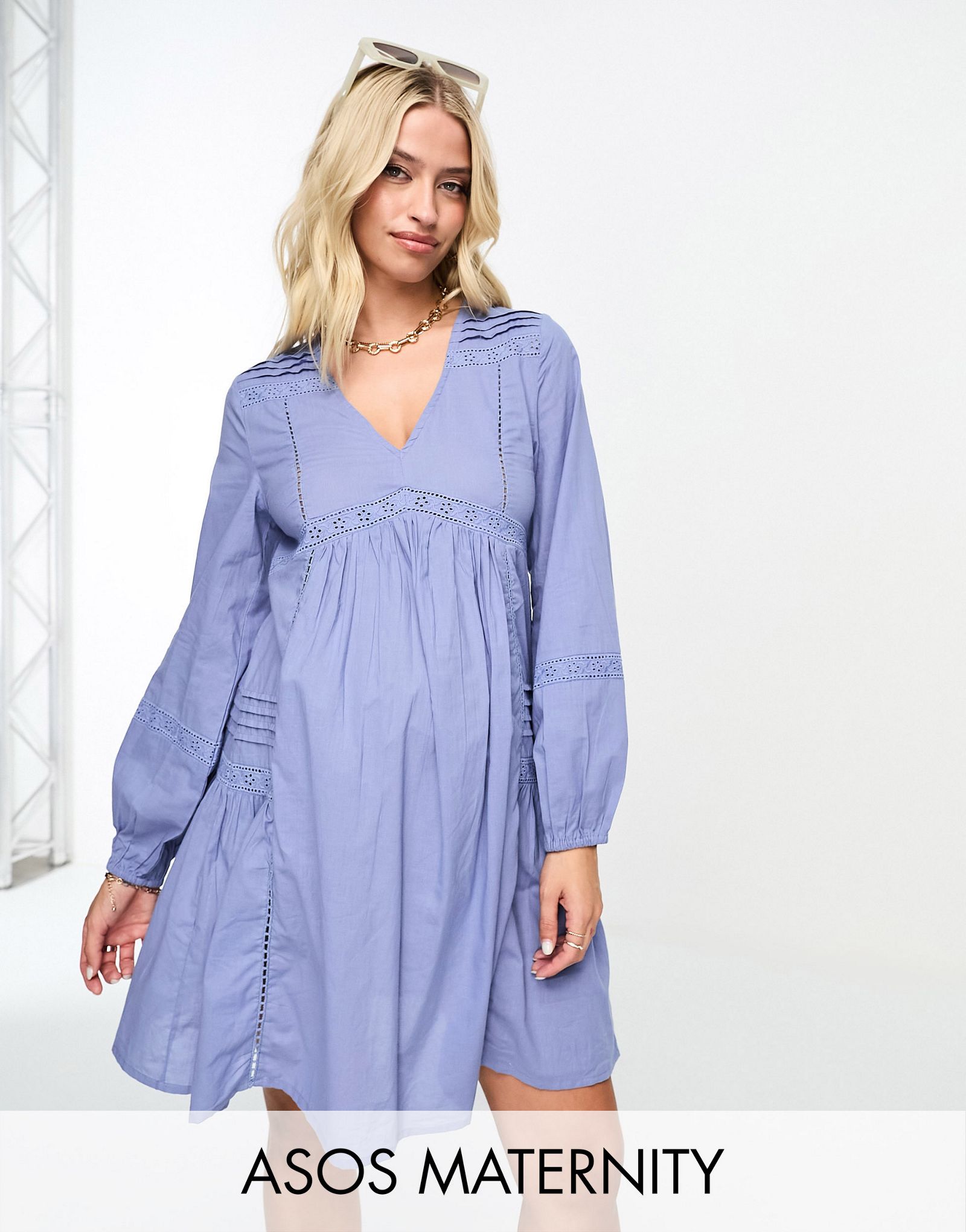 Синее платье мини с кружевной вставкой ASOS DESIGN Maternity 5290₽