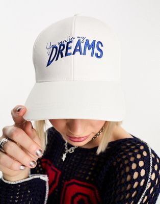 Белая кепка с надписью ASOS DESIGN