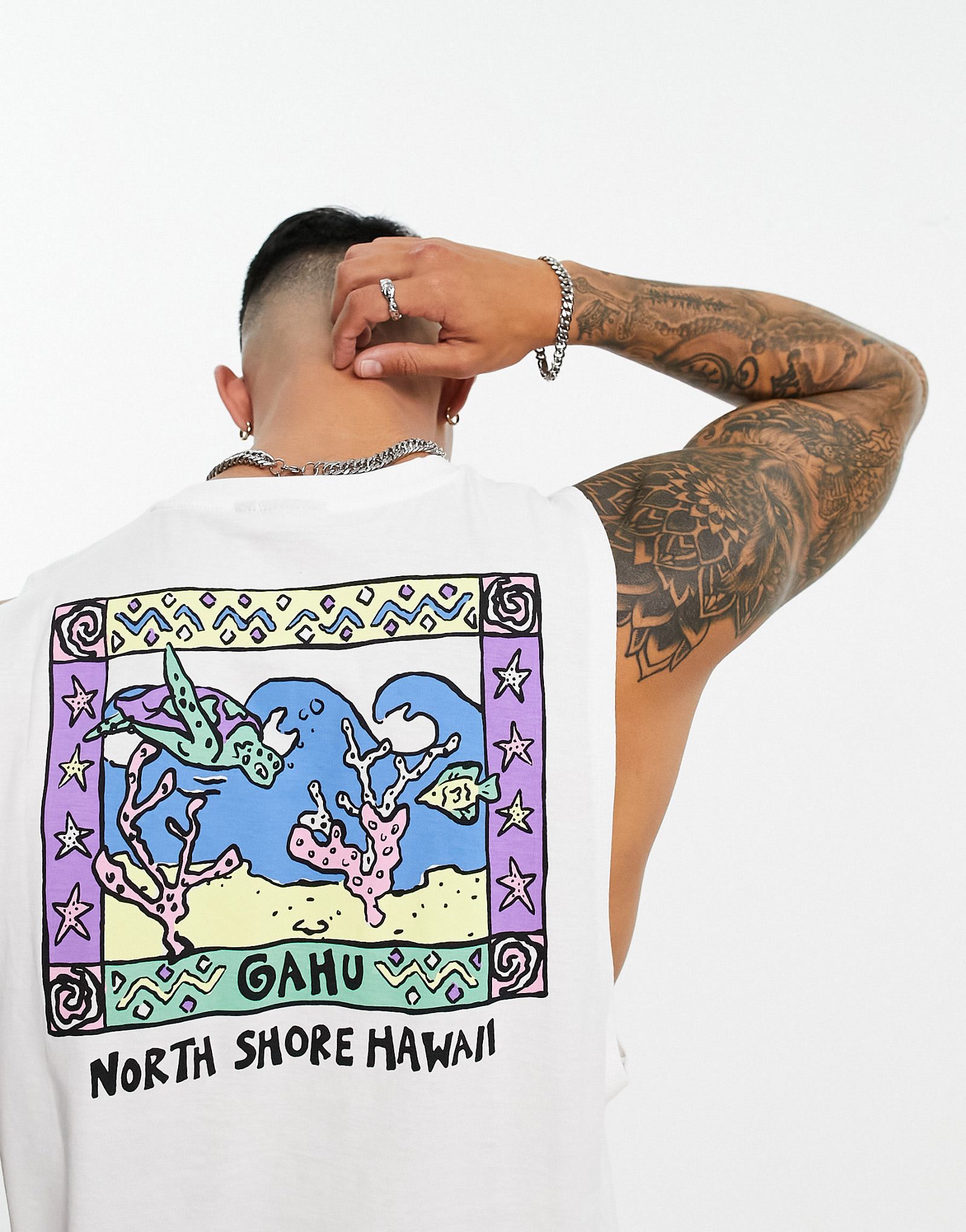 Свободная белая майка с черепаховым принтом на спине ASOS DESIGN 3190₽