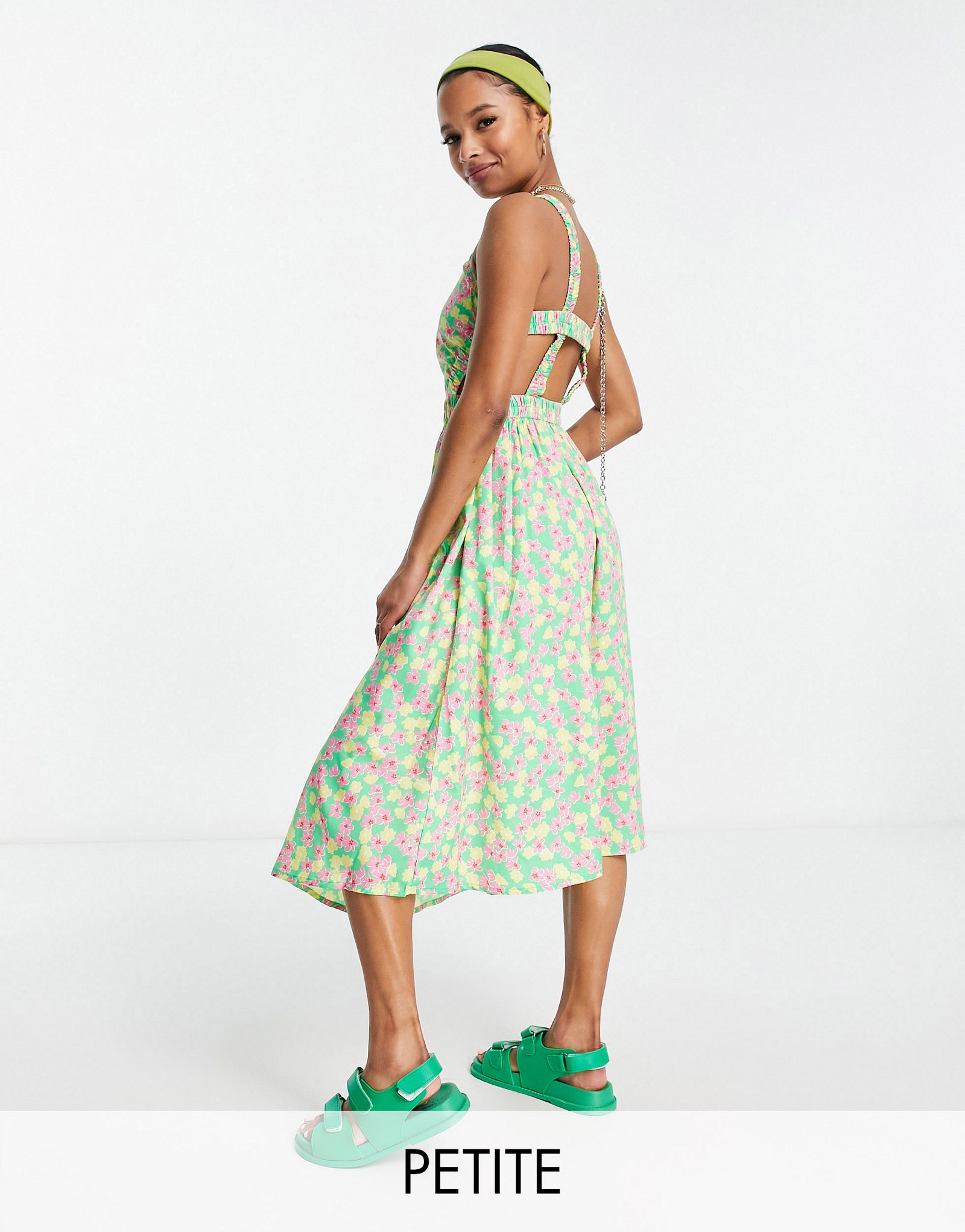 Платье миди с открытой спиной и бретелями Influence Petite