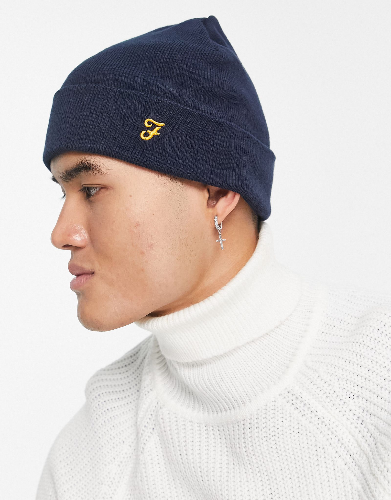 Farah beanie on sale