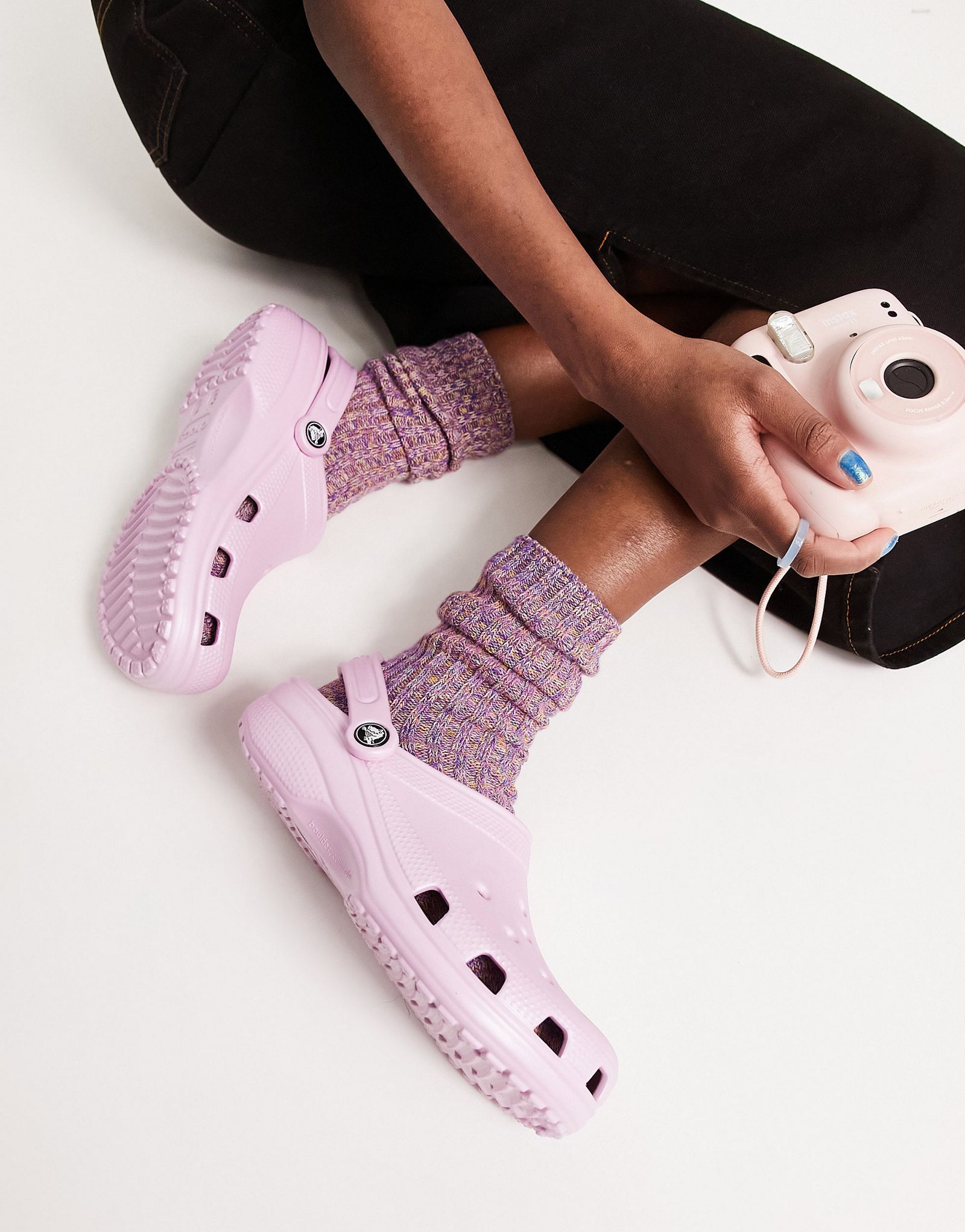 Классические сабо Crocs розового цвета балерина 8390₽