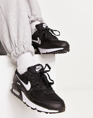Черные кроссовки Nike Air Max 90