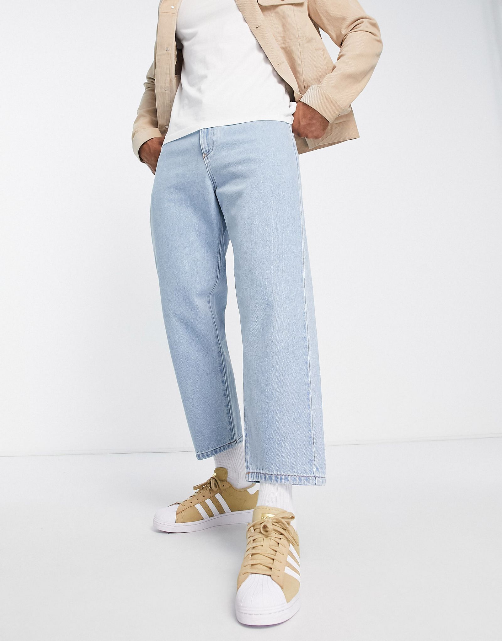 Светлые укороченные зауженные джинсы Farah Hawtin