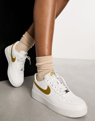 Nike Air Force 1 07 SE 9 590 36963249