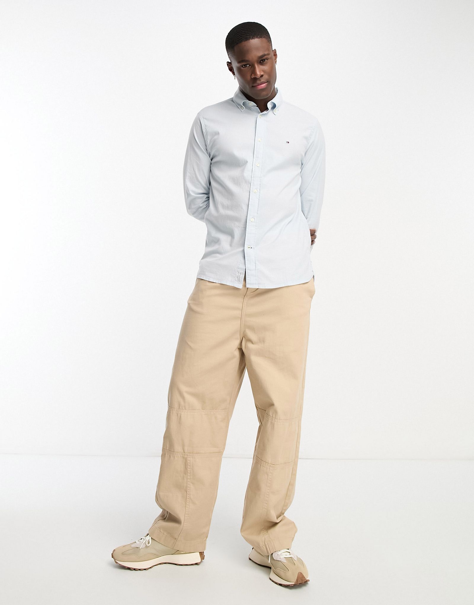 Синяя оксфордская рубашка узкого кроя Tommy Hilfiger 17490₽