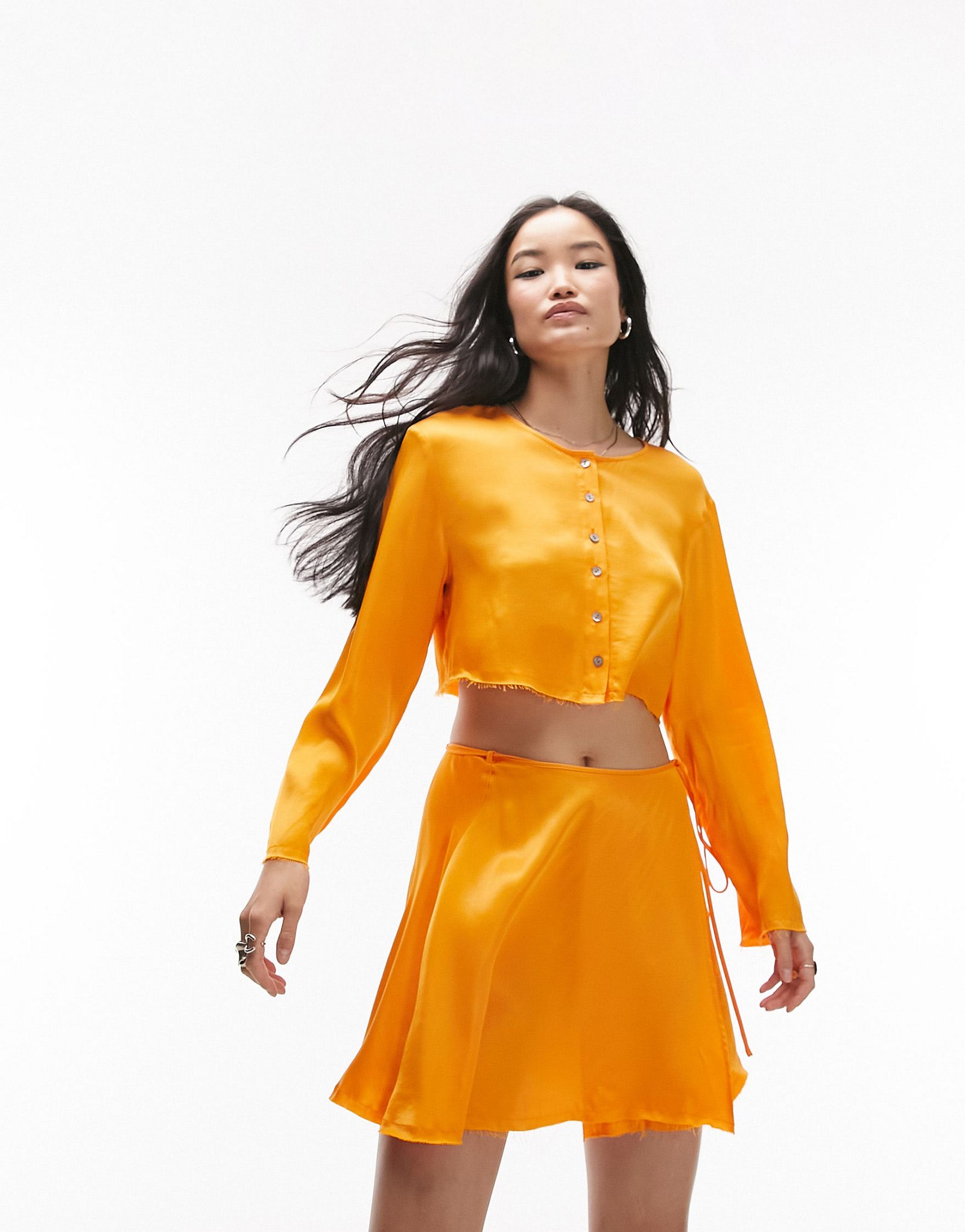 Оранжевая блузка на пуговицах с необработанными краями Topshop часть комплекта 3990₽