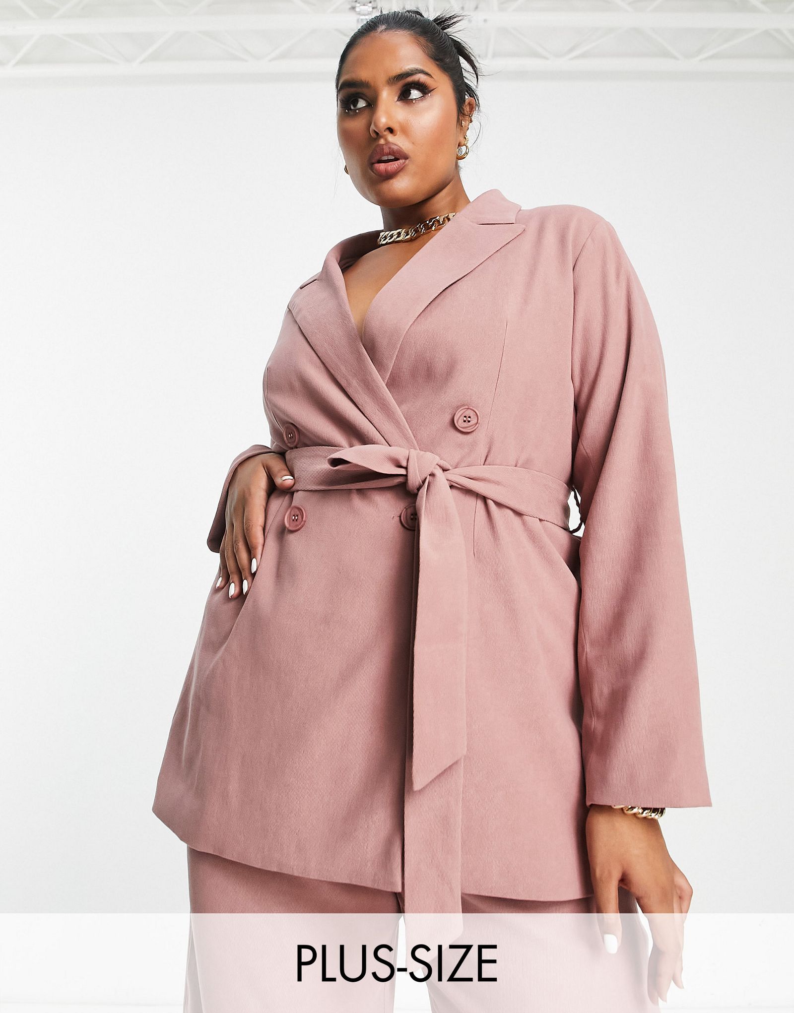 Розовый блейзер с завязкой на талии Lola May Plus — часть комплекта