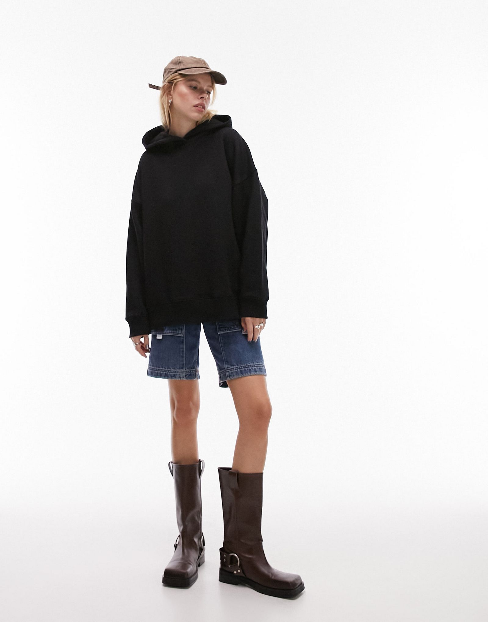 Черная толстовка оверсайз премиум-класса Topshop 6190₽