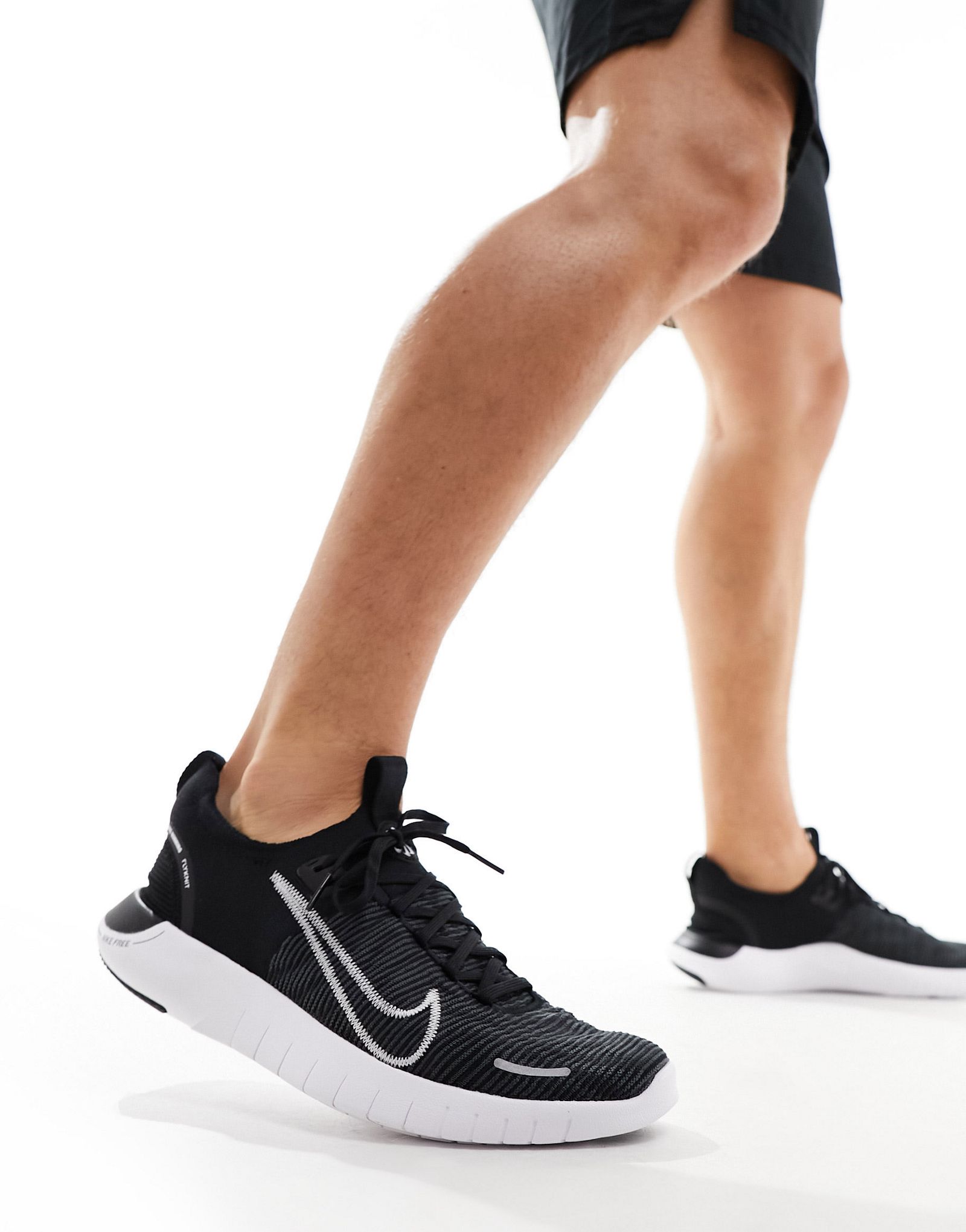 Черные кроссовки Nike Running Free Run Flyknit 9090₽