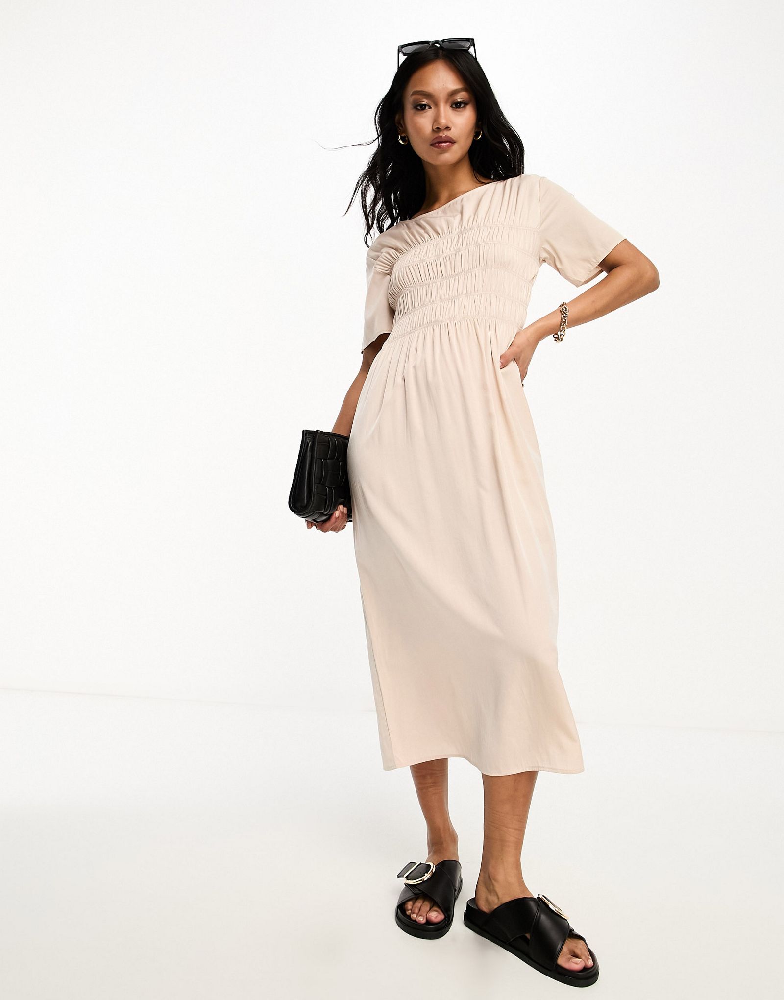 Платье миди с присборками Lola May