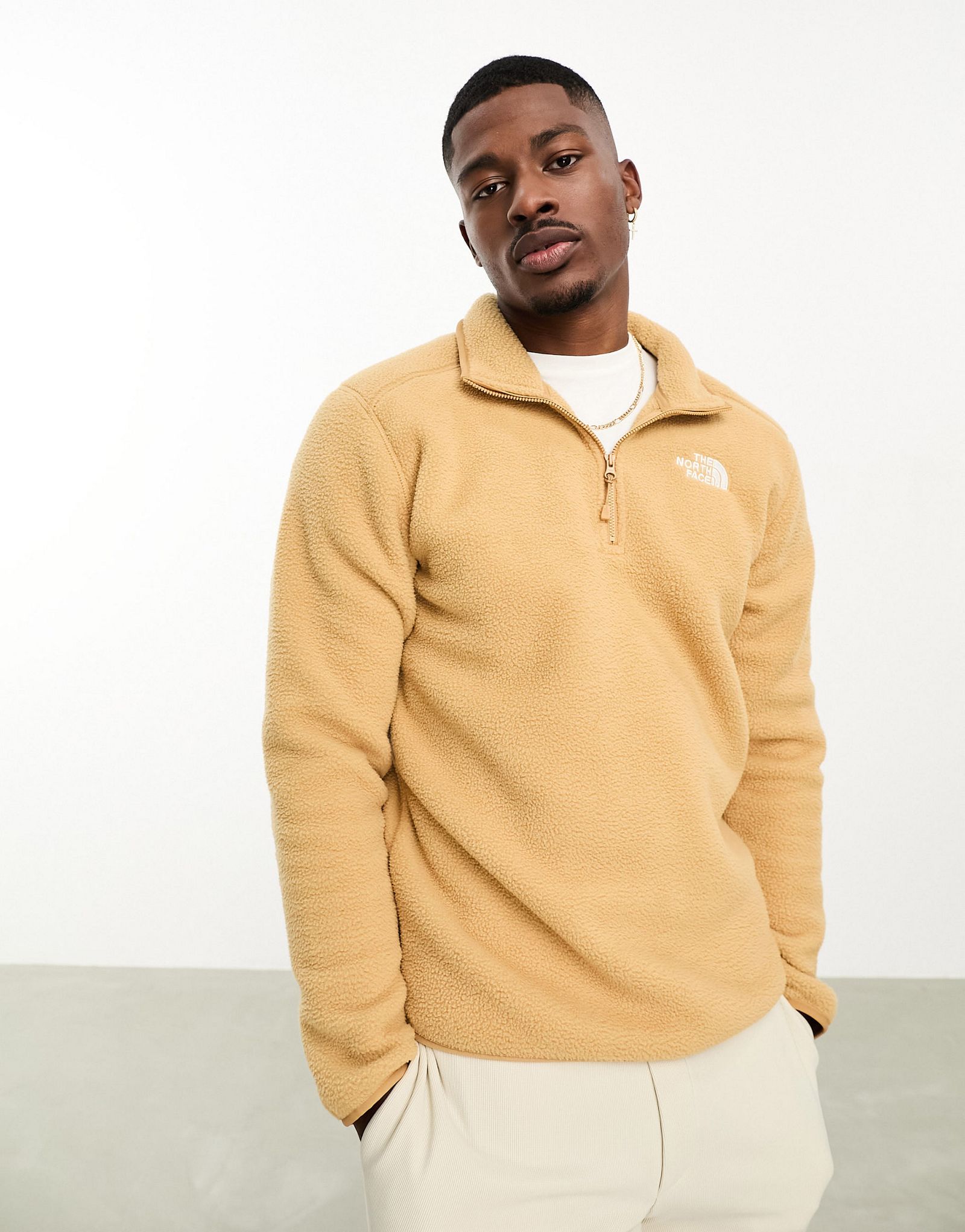 Светло-желтый флисовый флис на молнии The North Face Hispare 11490₽