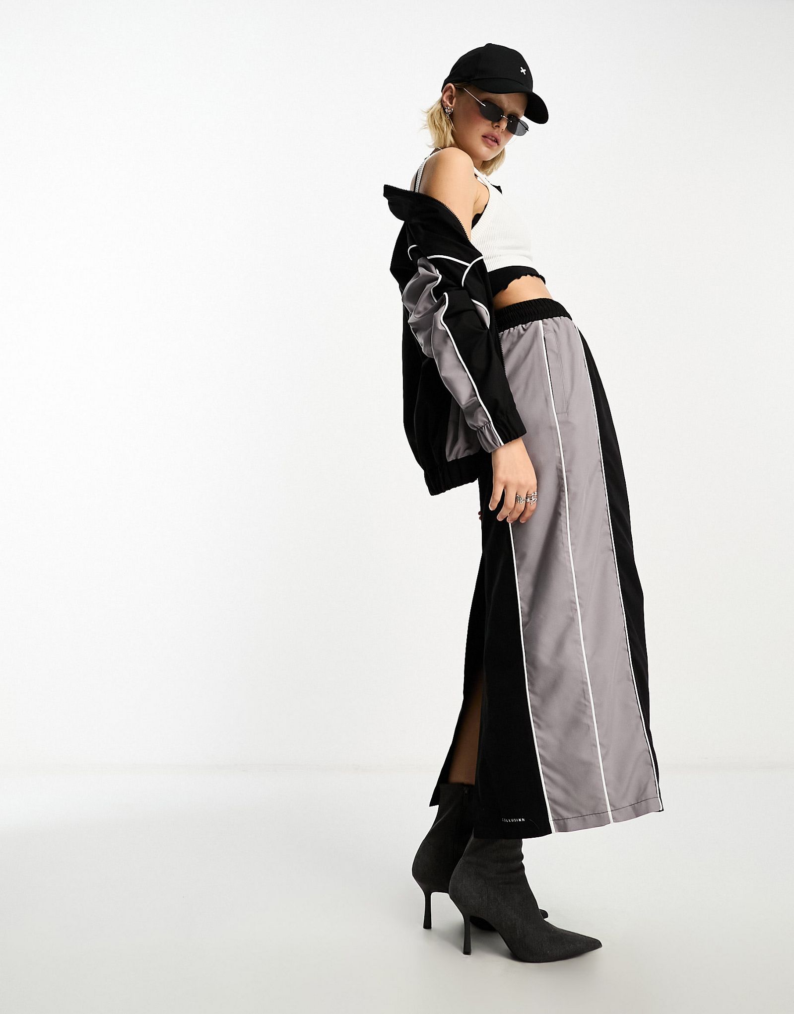 Черная нейлоновая юбка макси COLLUSION 4890₽