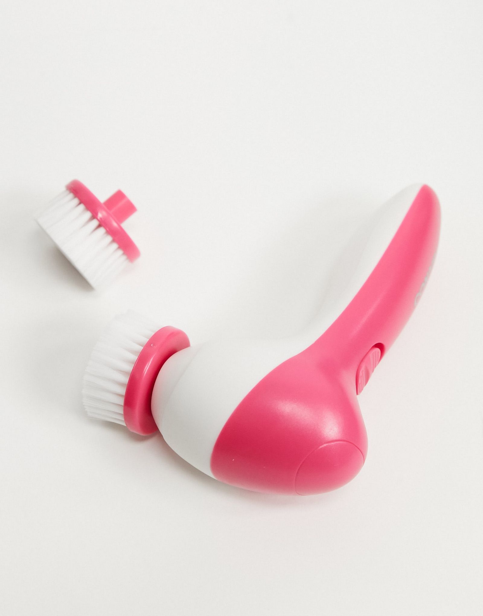 Сауна для лица Conair True Glow с теплой паровой щеткой для очищения лица на батарейках 4290₽