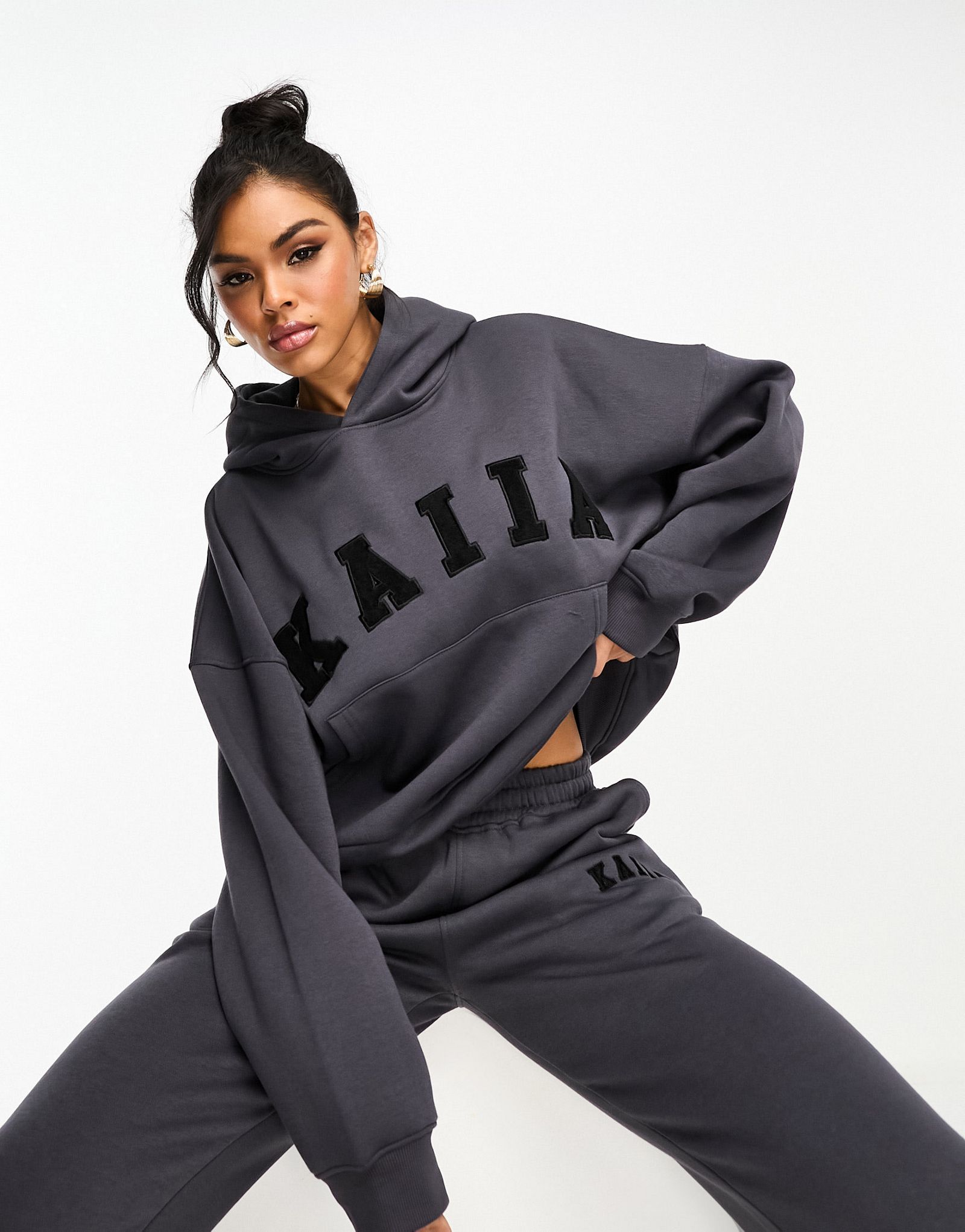 - Kaiia dark gray 11290₽