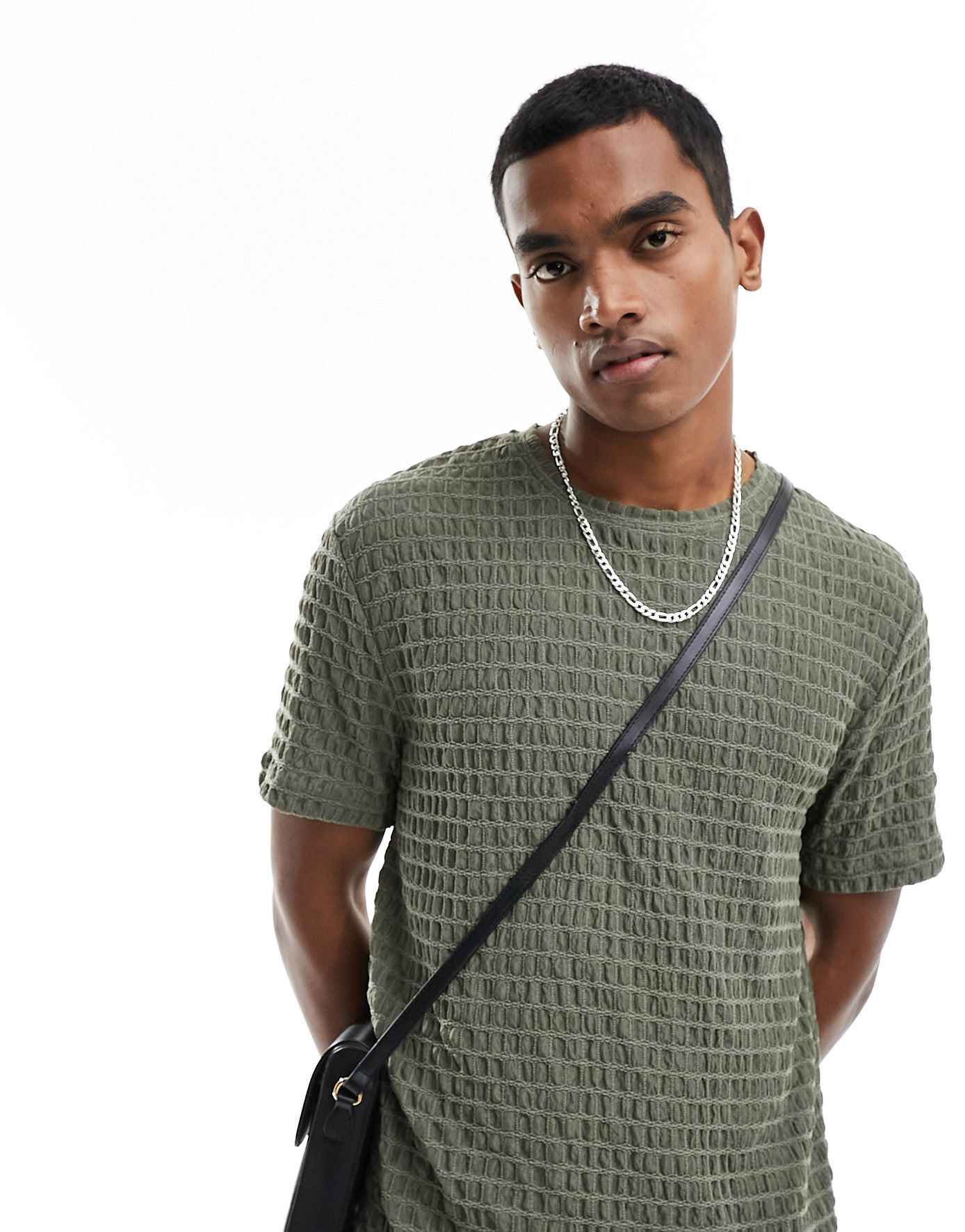 Прозрачная футболка цвета хаки ASOS DESIGN 5190₽