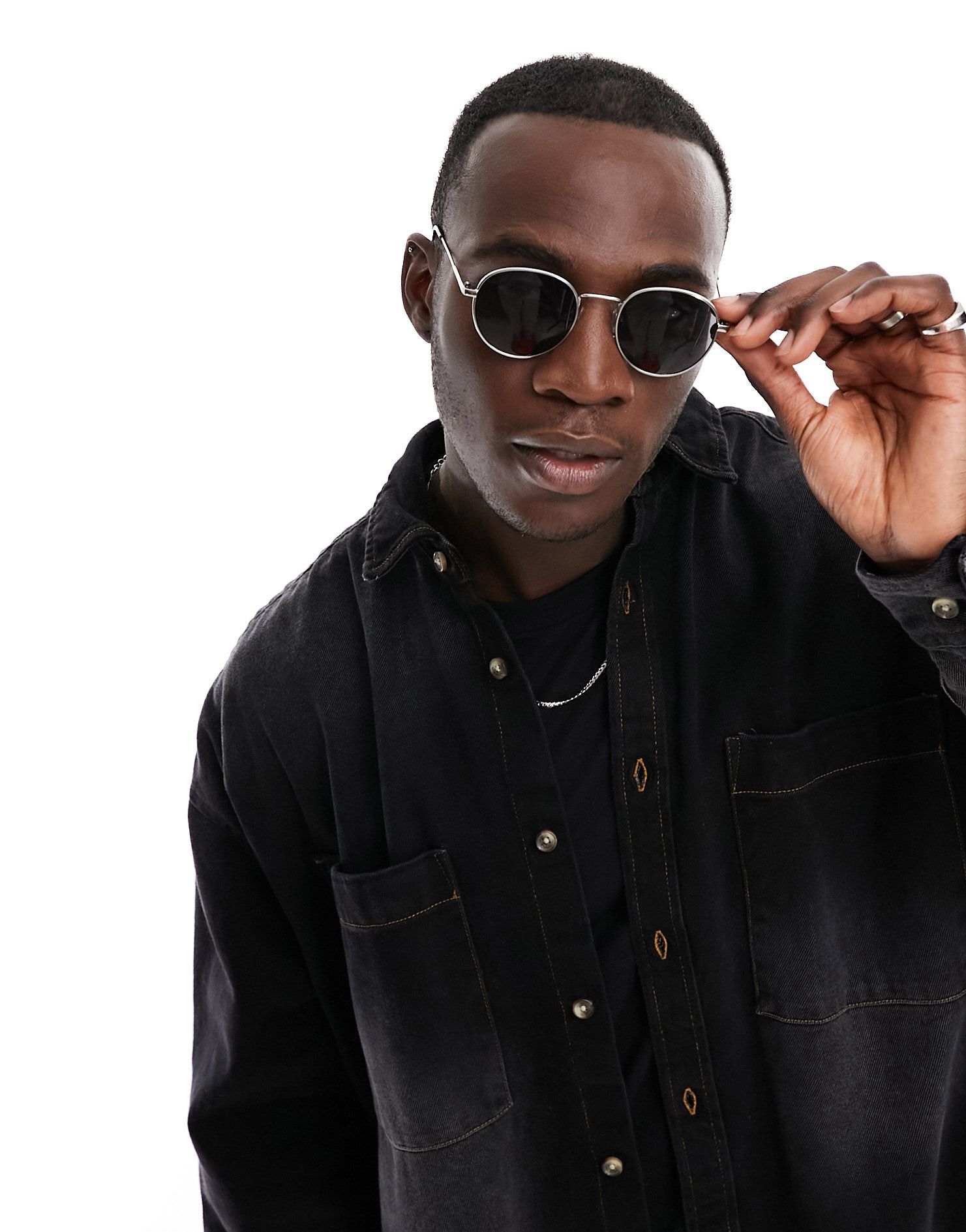 Серебристые круглые солнцезащитные очки Selected Homme с черными линзами 2990₽