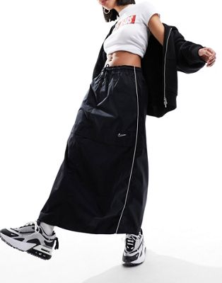 Черная тканая юбка-парашют Nike Streetwear