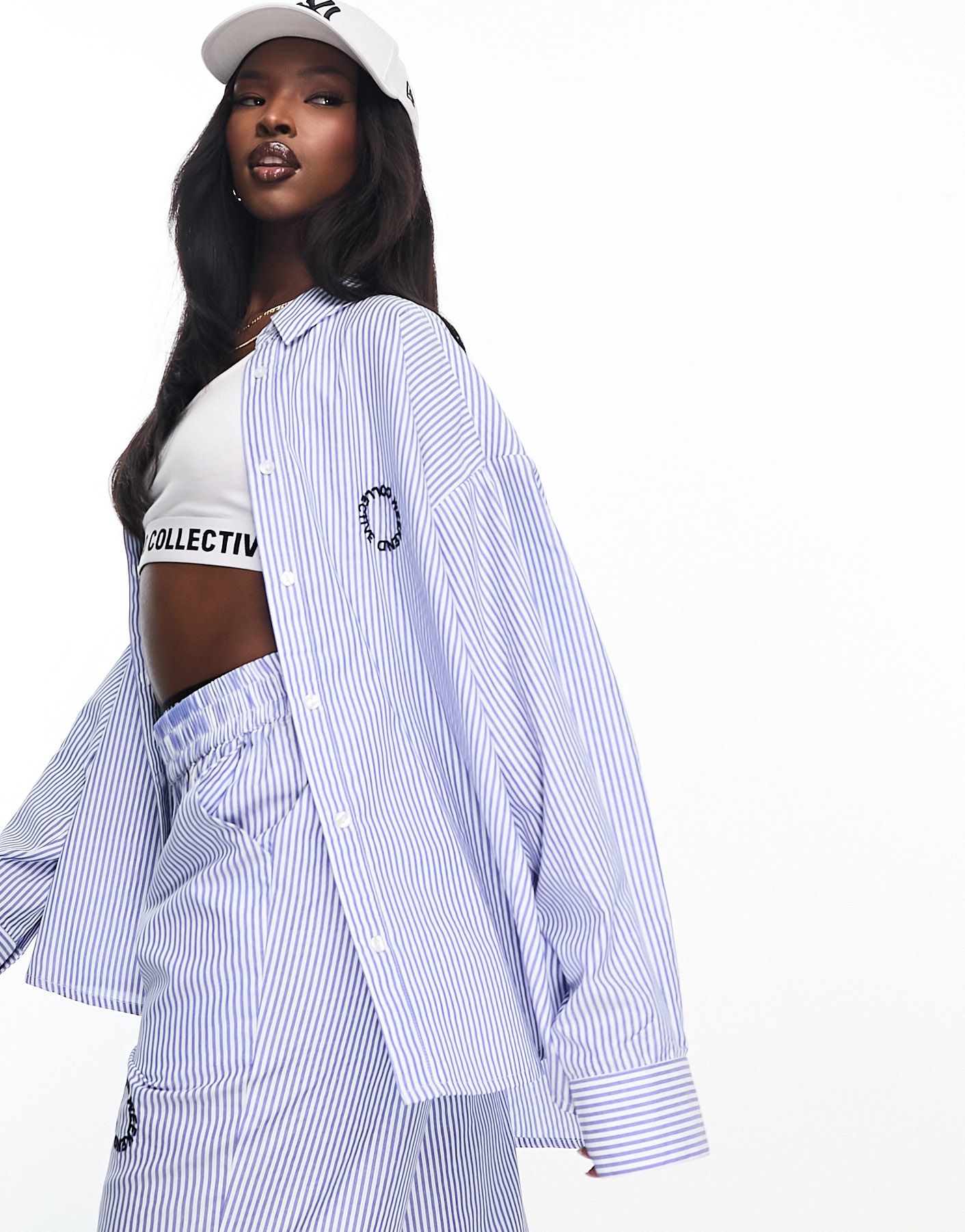 Бело-голубая рубашка оверсайз в полоску ASOS Weekend Collective — часть комплекта