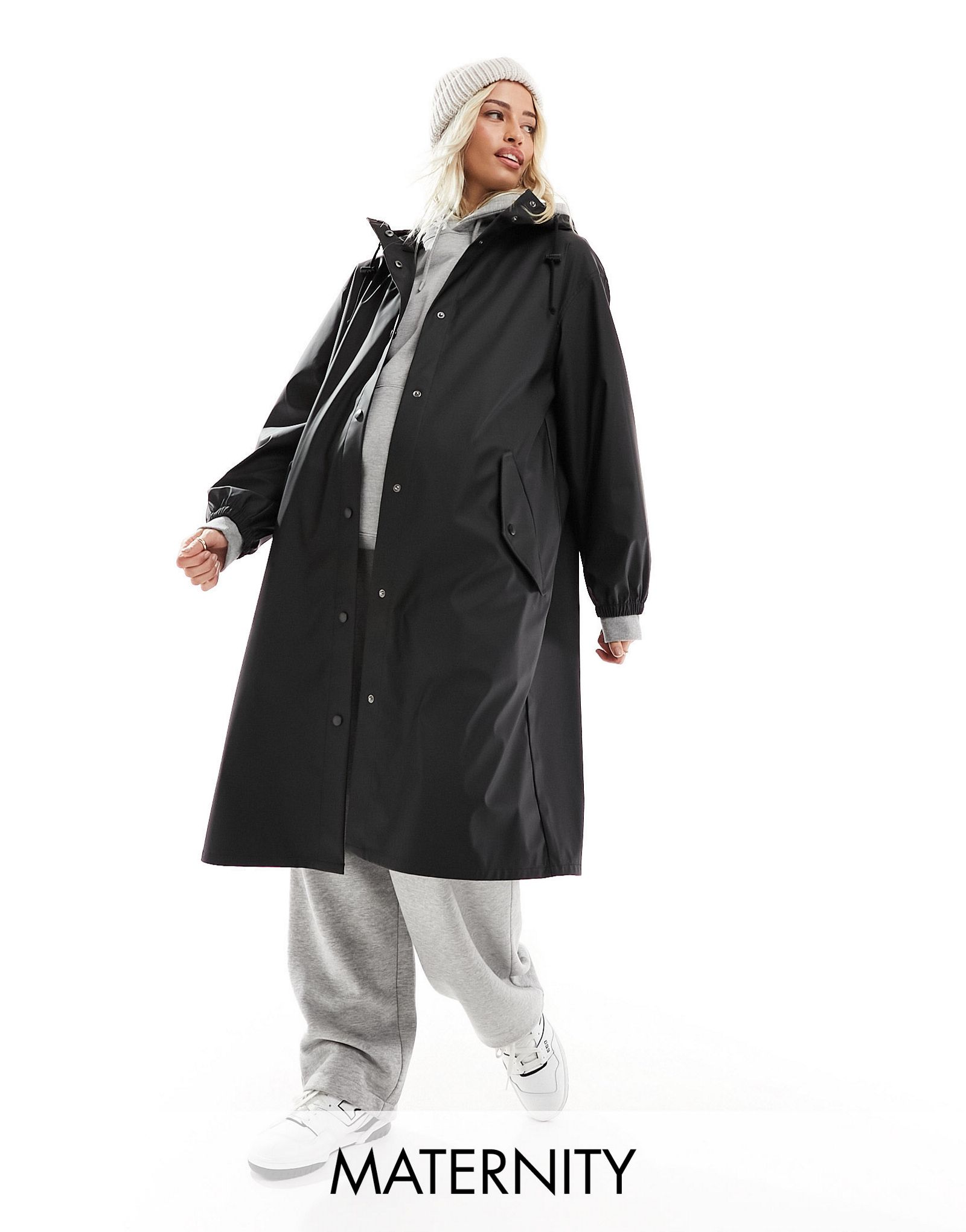 Черный прорезиненный дождевик ASOS DESIGN Maternity 8990₽