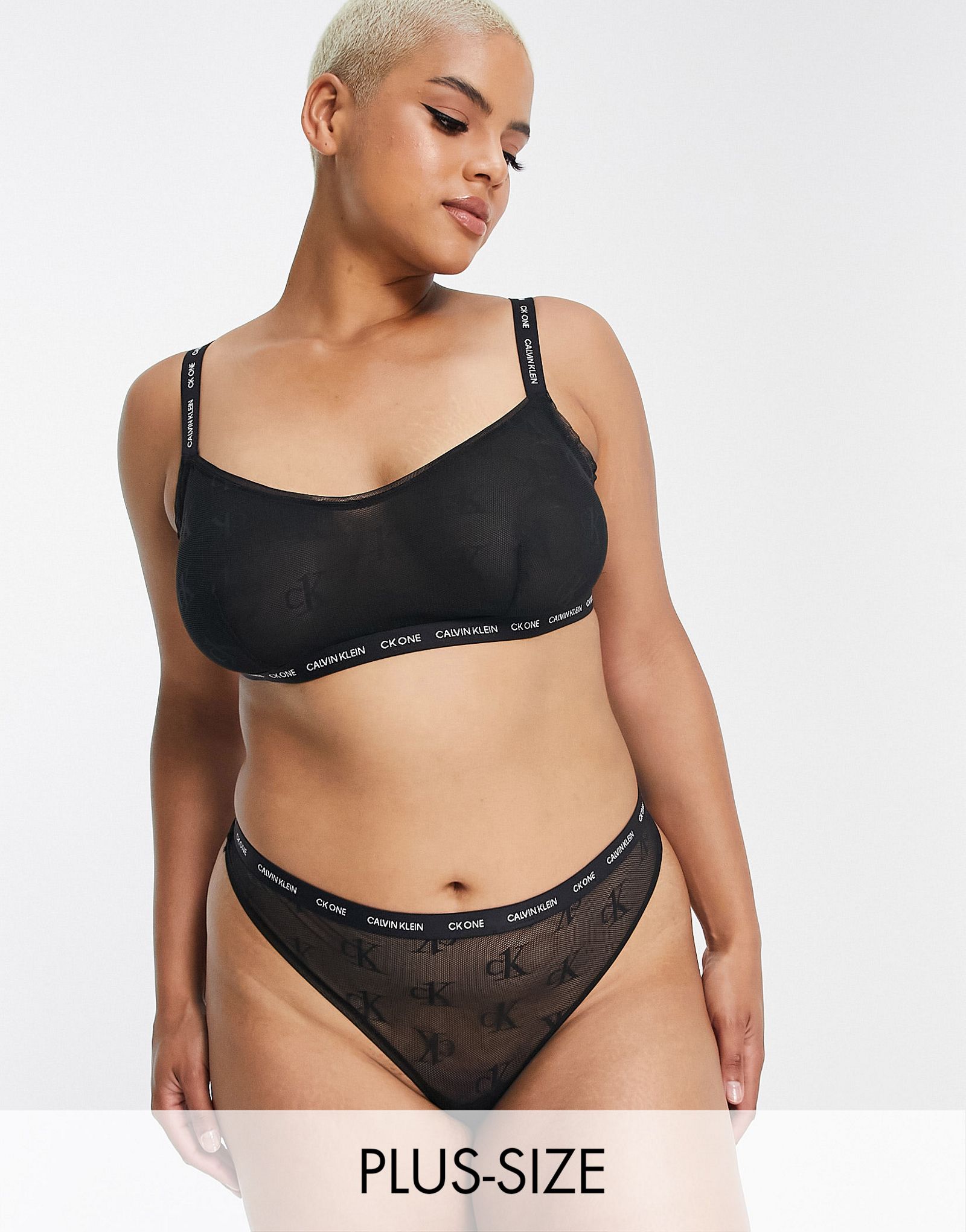 Calvin Klein Plus Size CK One 2 390 98901138