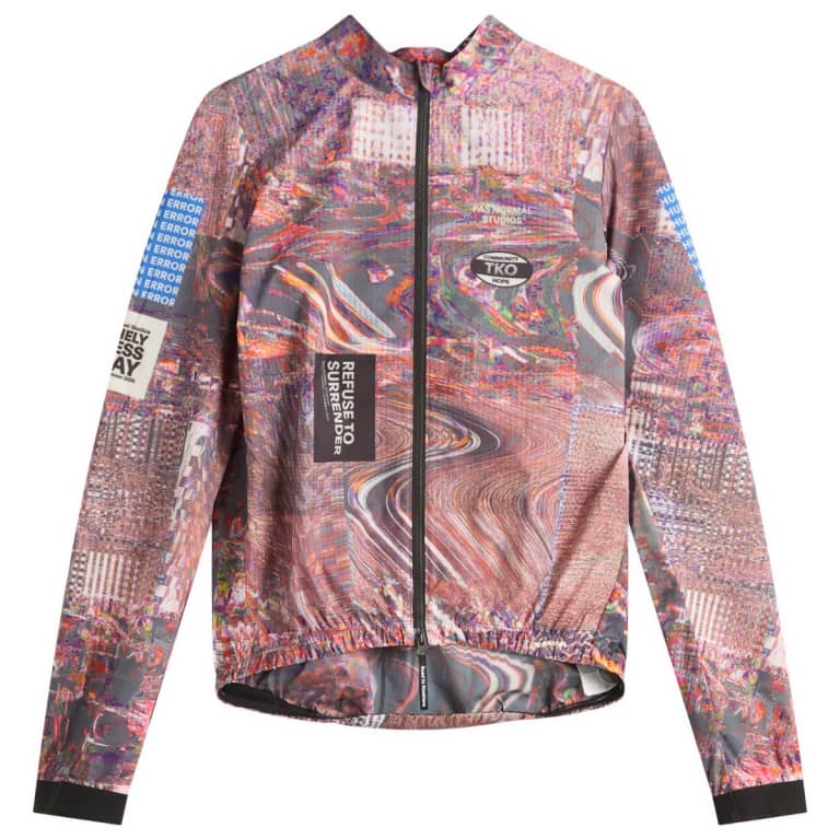 Механизм Pas Normal Studios T.K.O. Убирает куртку