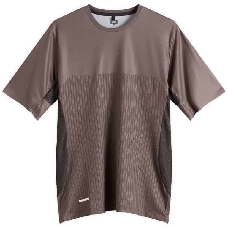 Футболка для парения в жаркую погоду