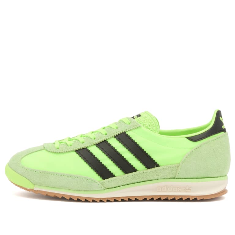 Signal Green & Core Black