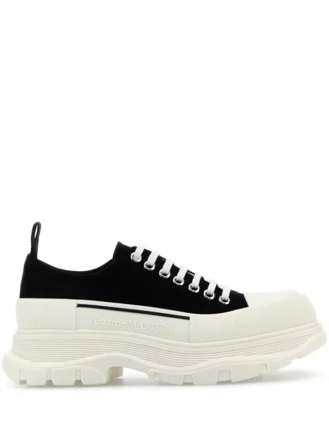 Гладкие кроссовки Alexander McQueen Tread black
