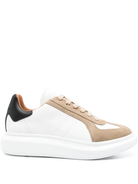 Замшевые кроссовки Alexander McQueen white