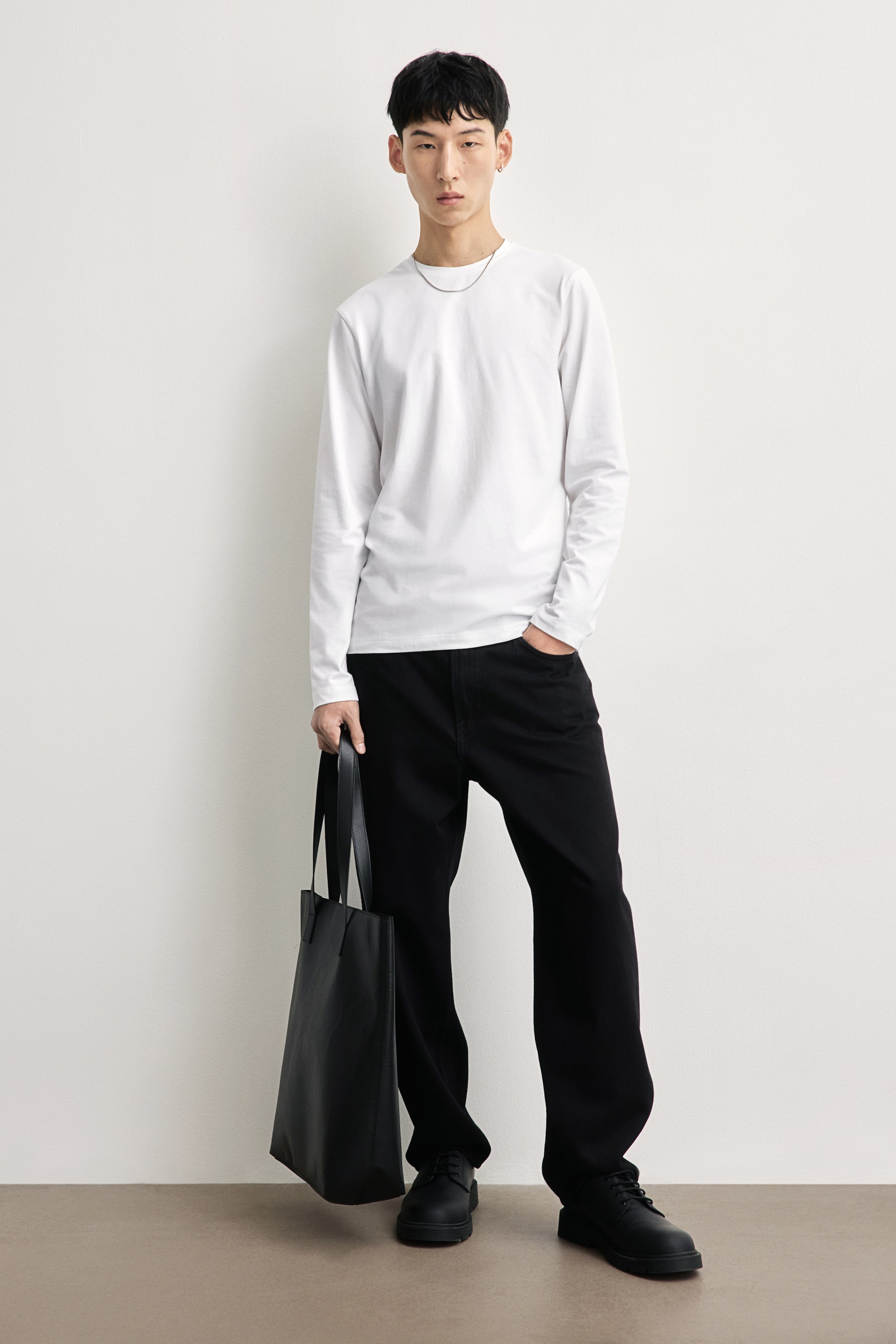 Рубашка из джерси H-M Slim Fit 2090₽