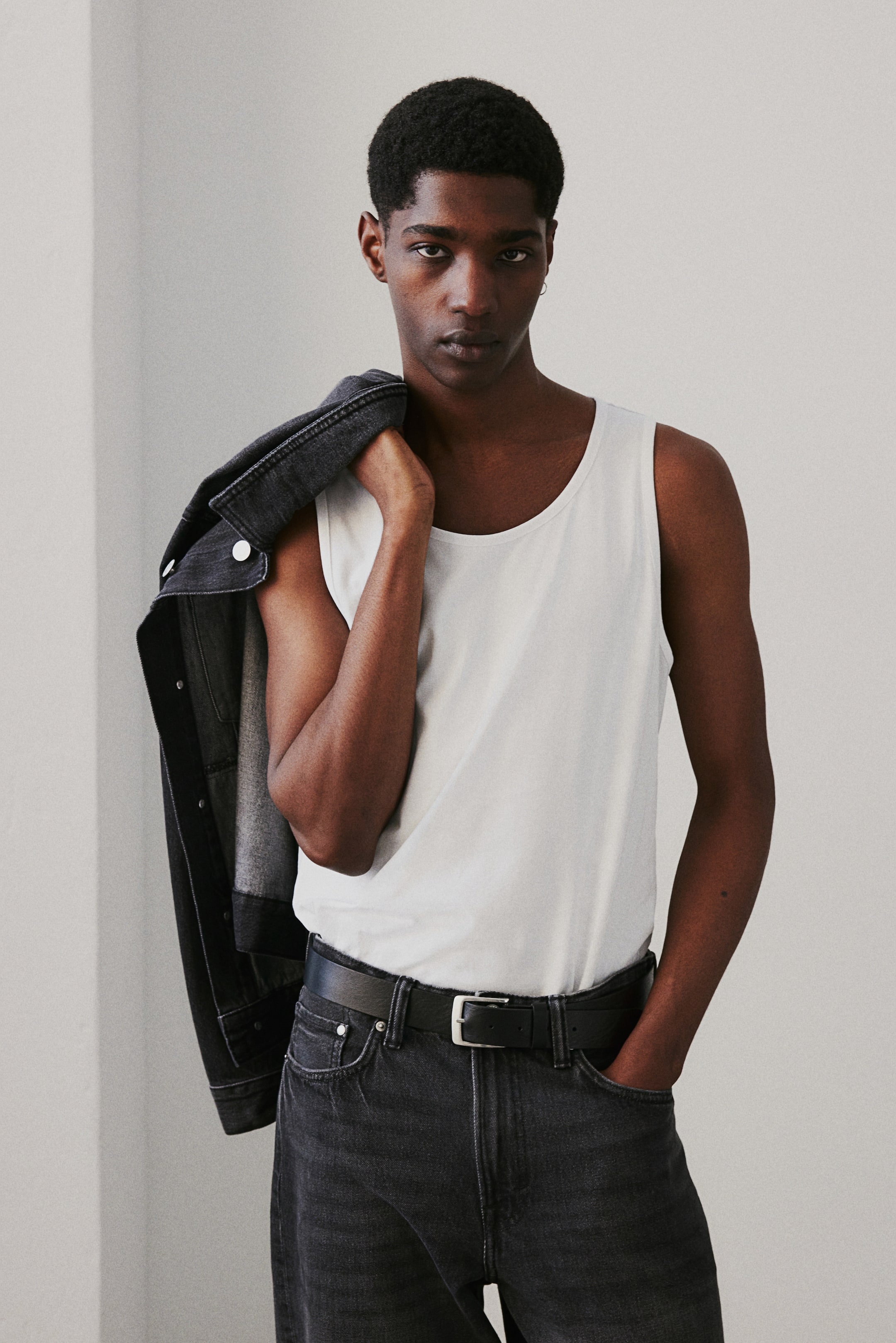 Майка обычного кроя от H-M 1990₽