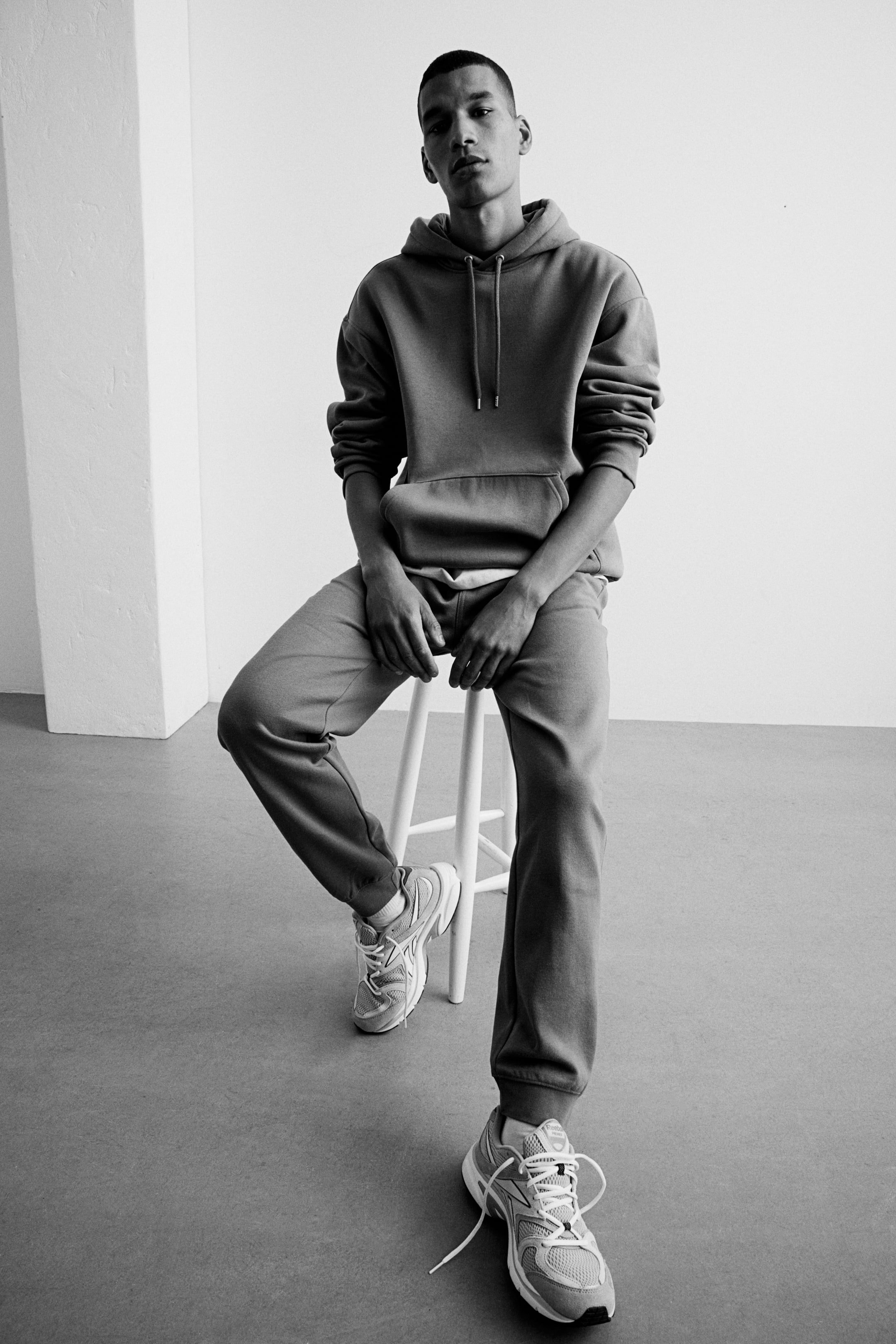 Спортивные брюки H-M Regular Fit 3790₽