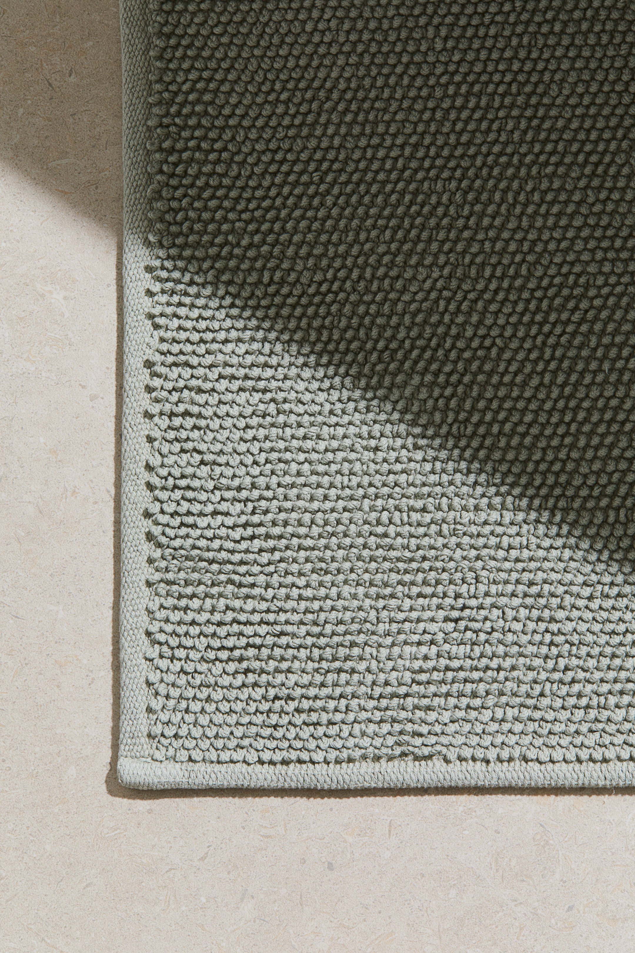 Хлопчатобумажный коврик для ванной H-M 6690₽