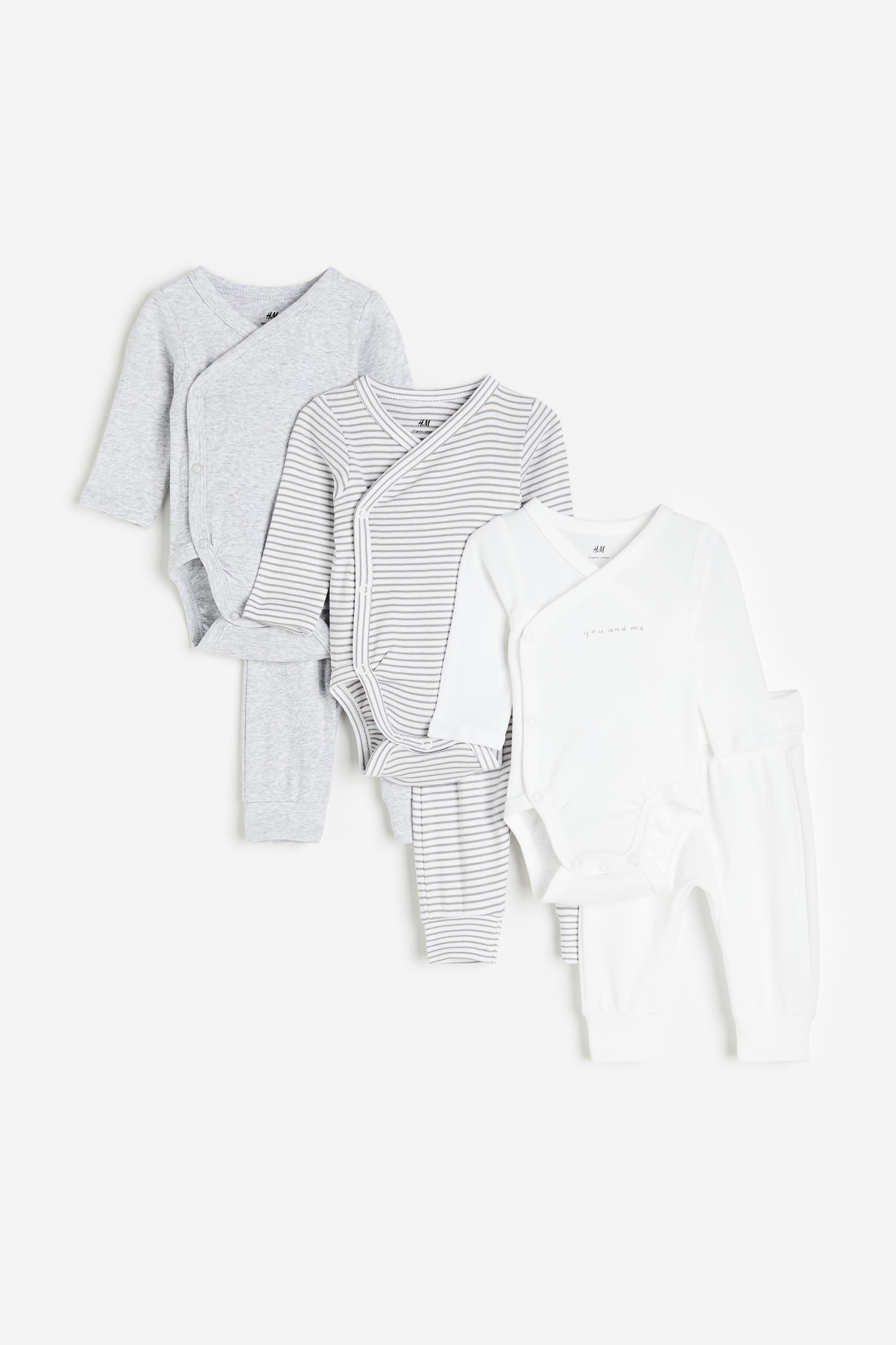 Gray/striped