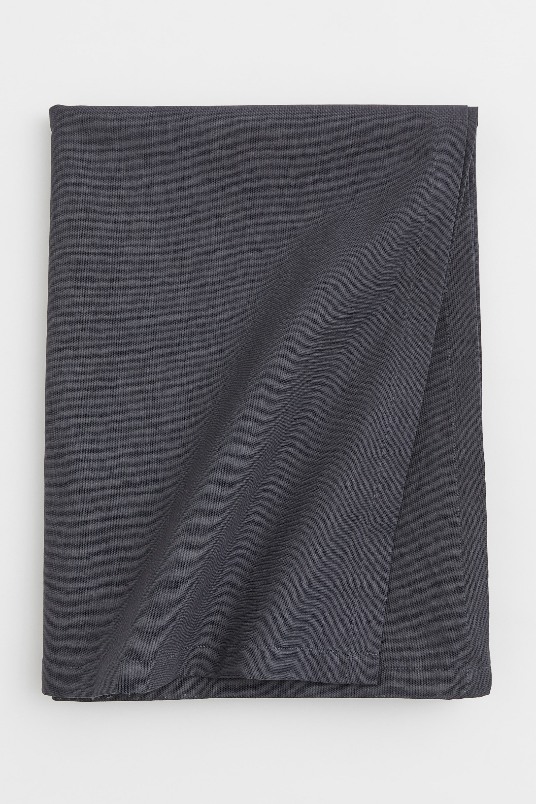 Хлопчатобумажная скатерть H-M 3390₽