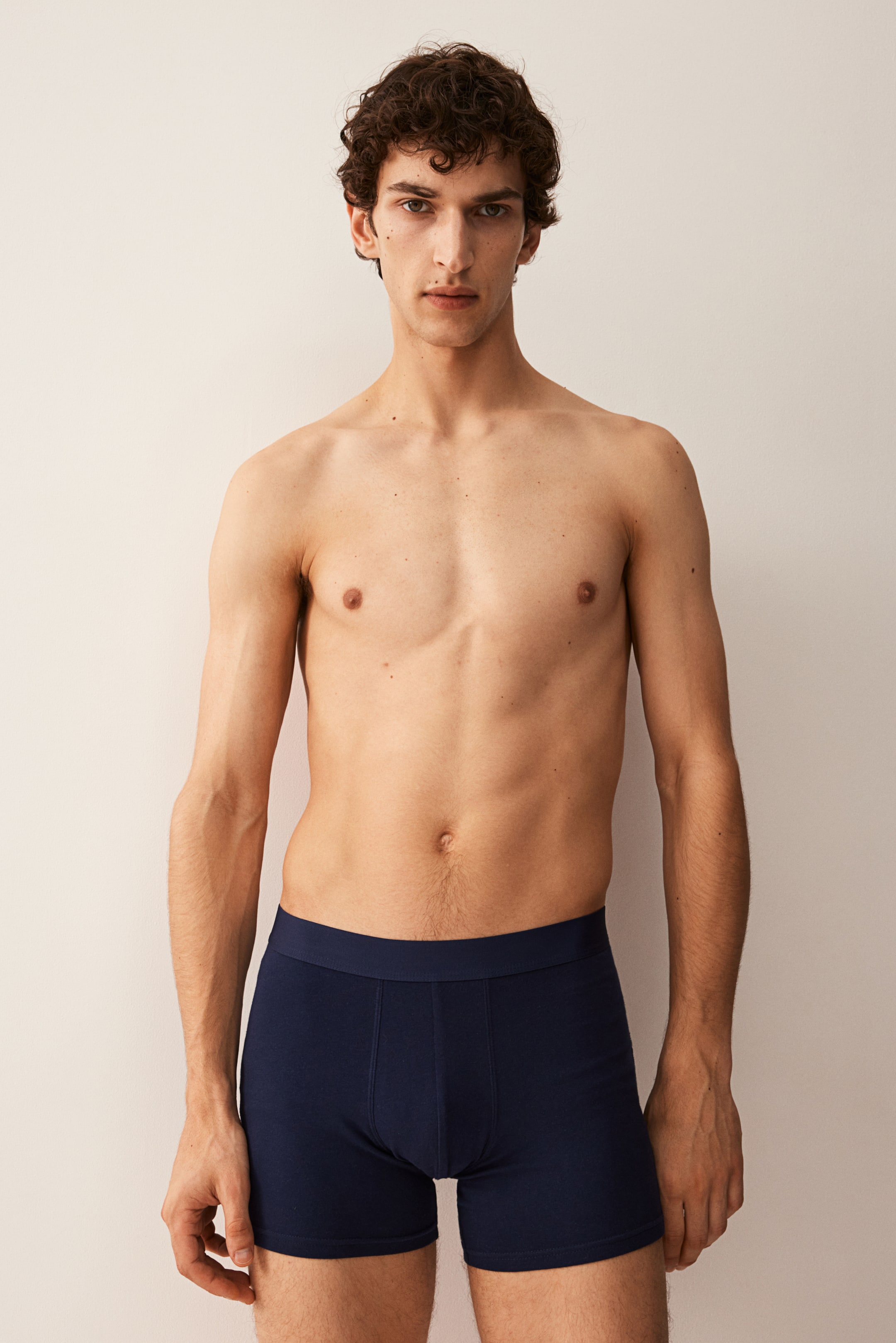 Трусы-боксеры средней длины из лайкры в 5-ти упаковках от H-M 5690₽