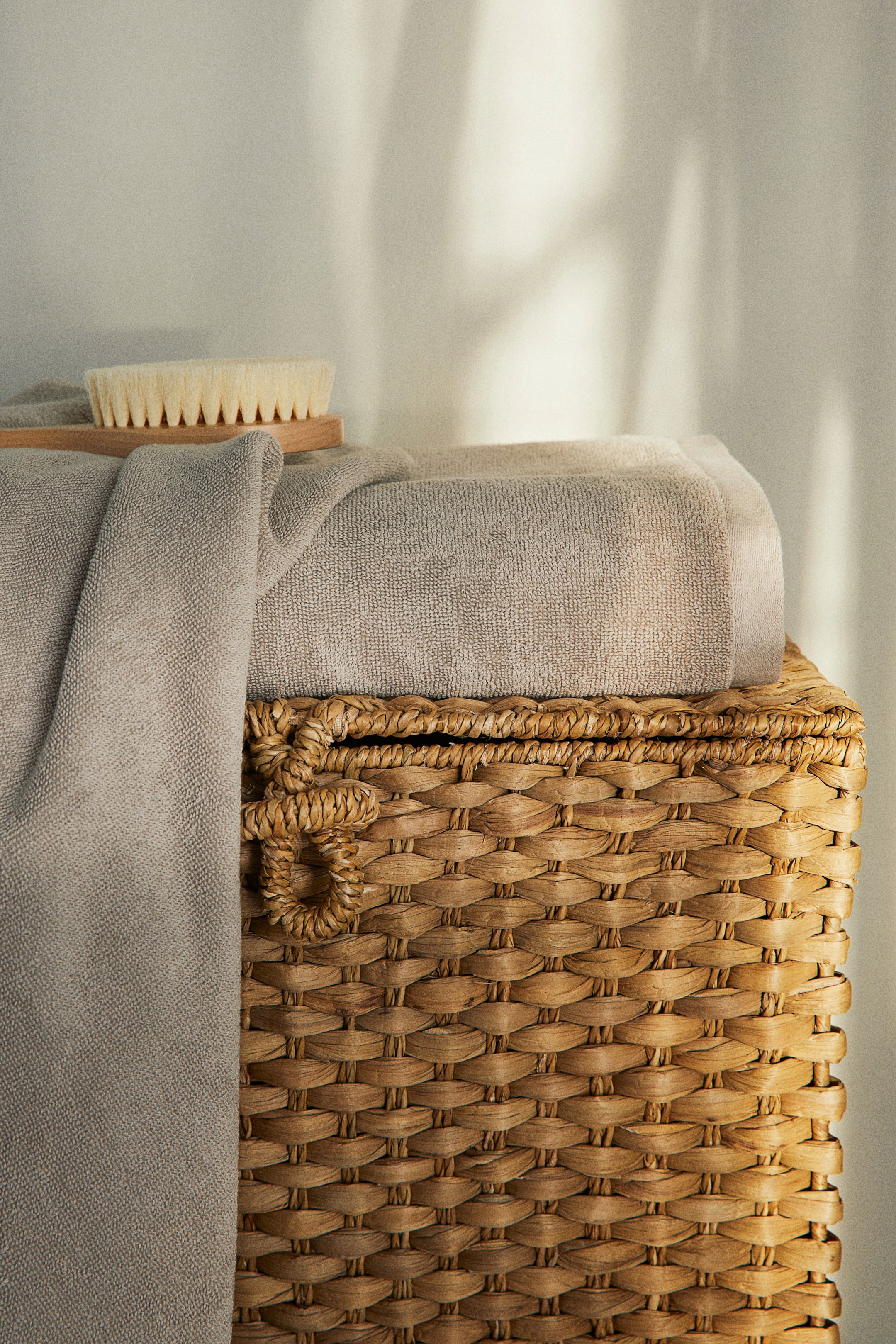 Махровая банная простыня H-M 3390₽