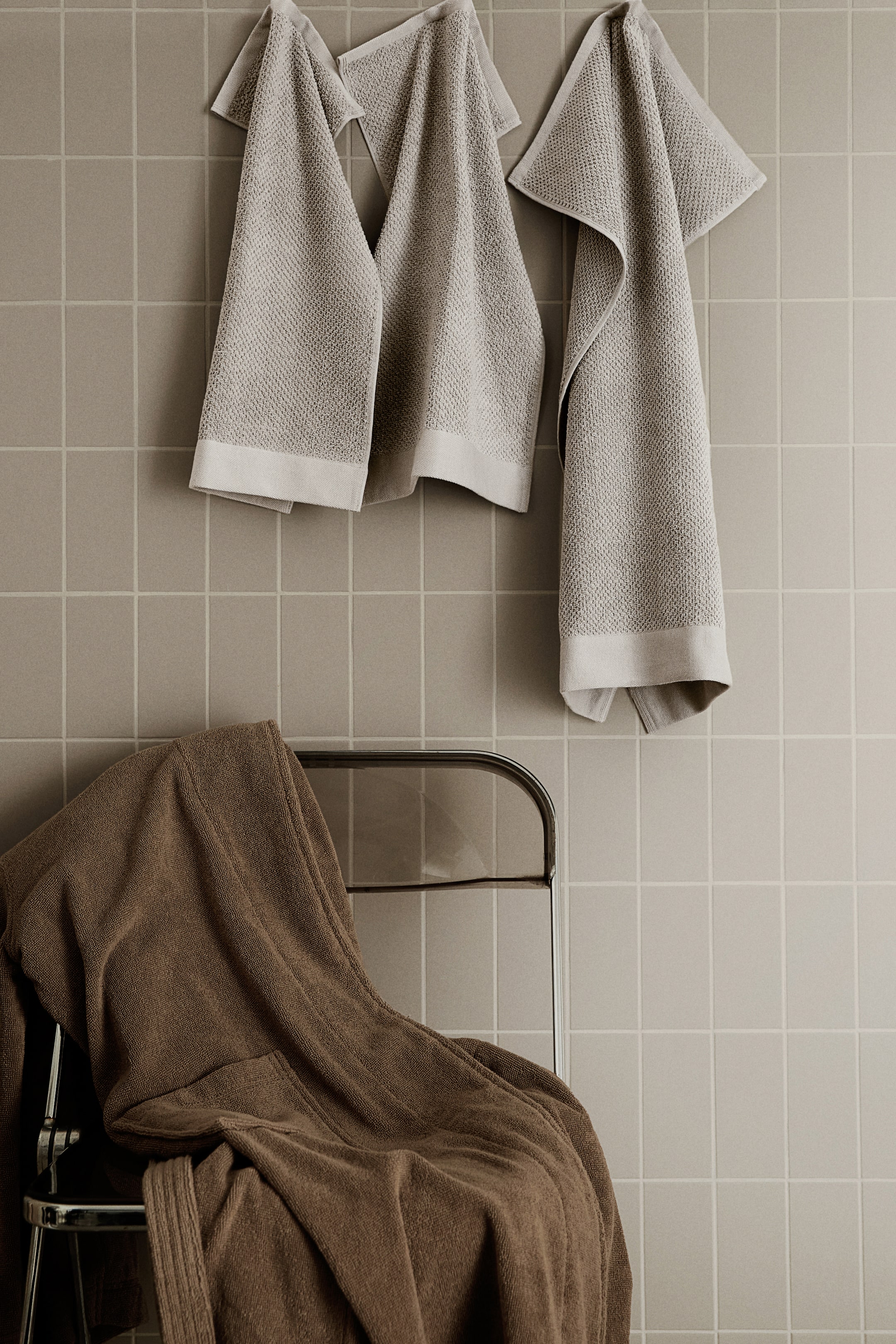 Хлопчатобумажные махровые полотенца для гостей H-M в 2-х упаковках 1990₽