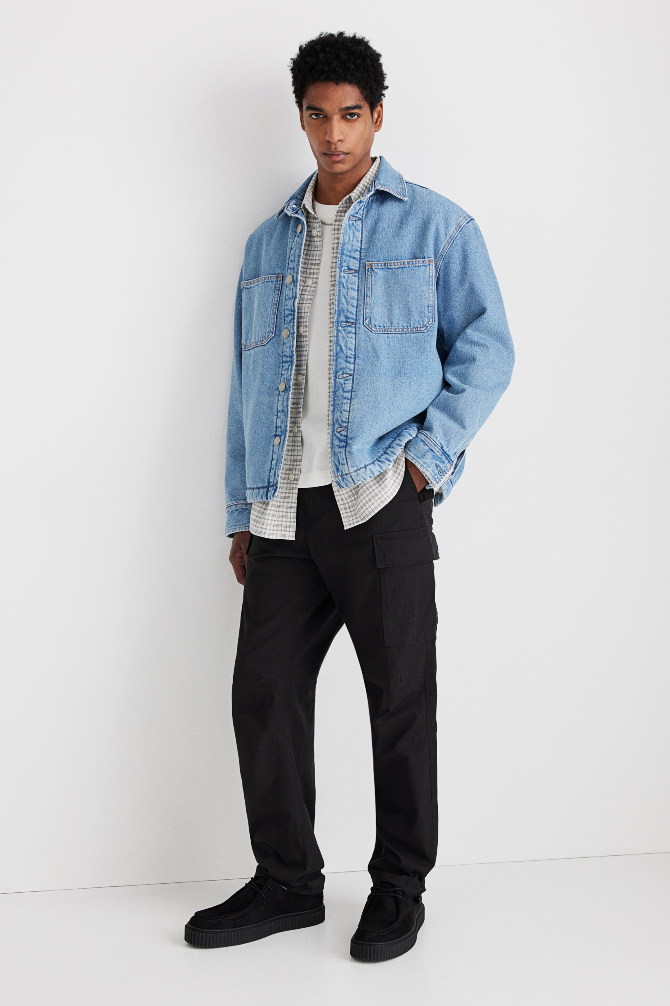 Брюки-карго H-M Regular Fit из рипстопа обычного кроя 8590₽