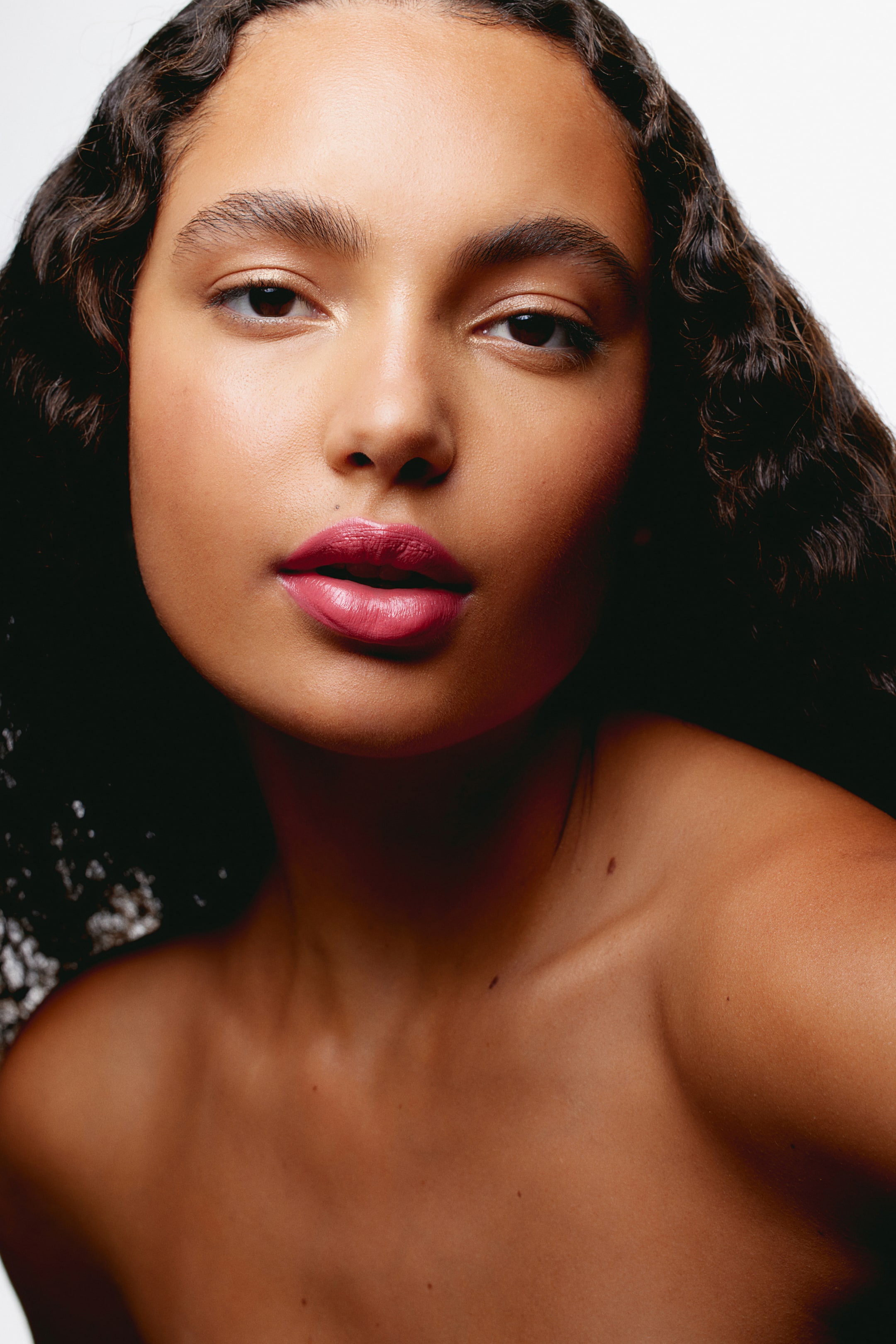 Атласная губная помада H-M 2890₽